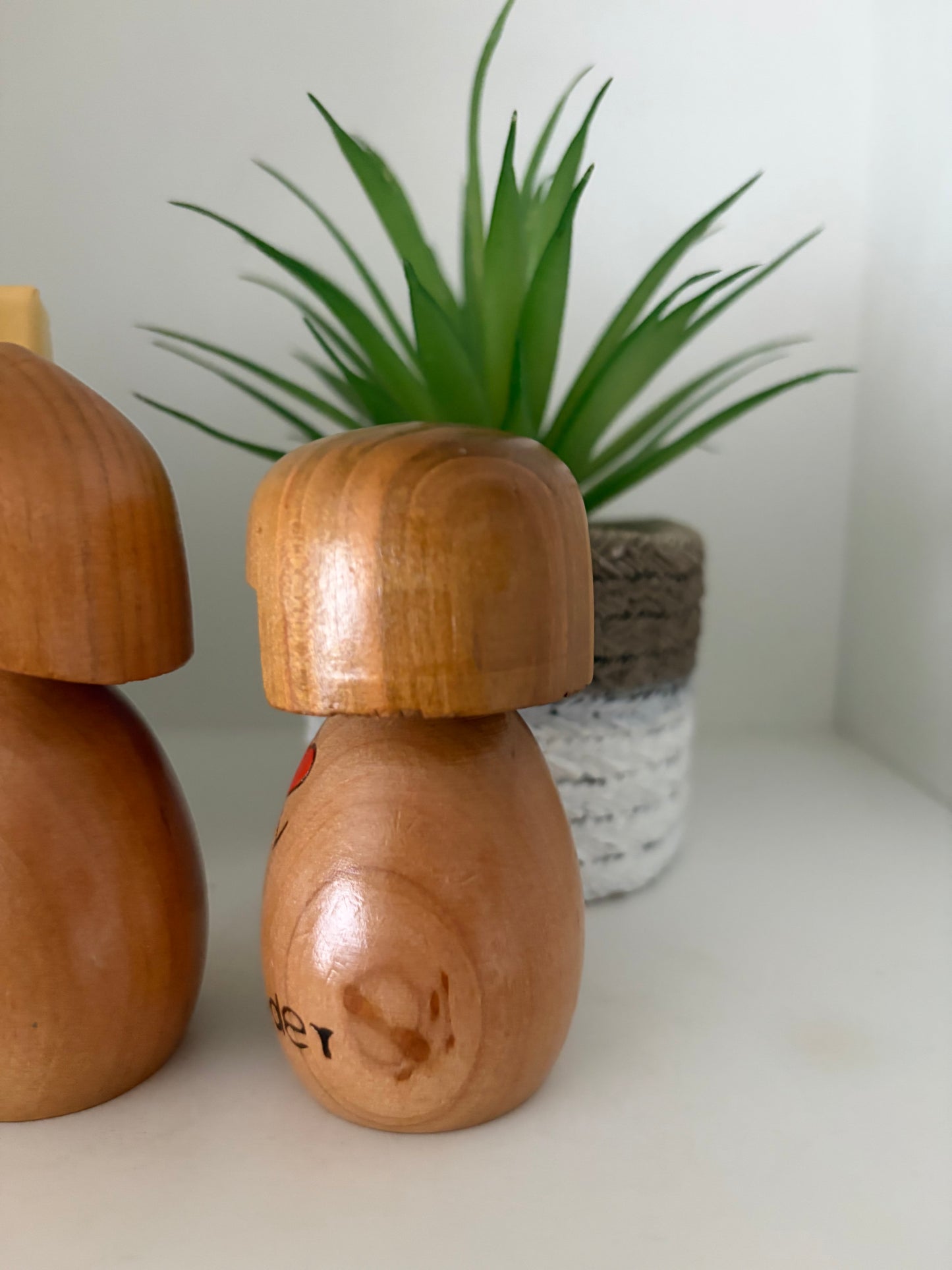 Vintage Sosaku kokeshi by Masashi Takeda - Love pair (1930-2015)