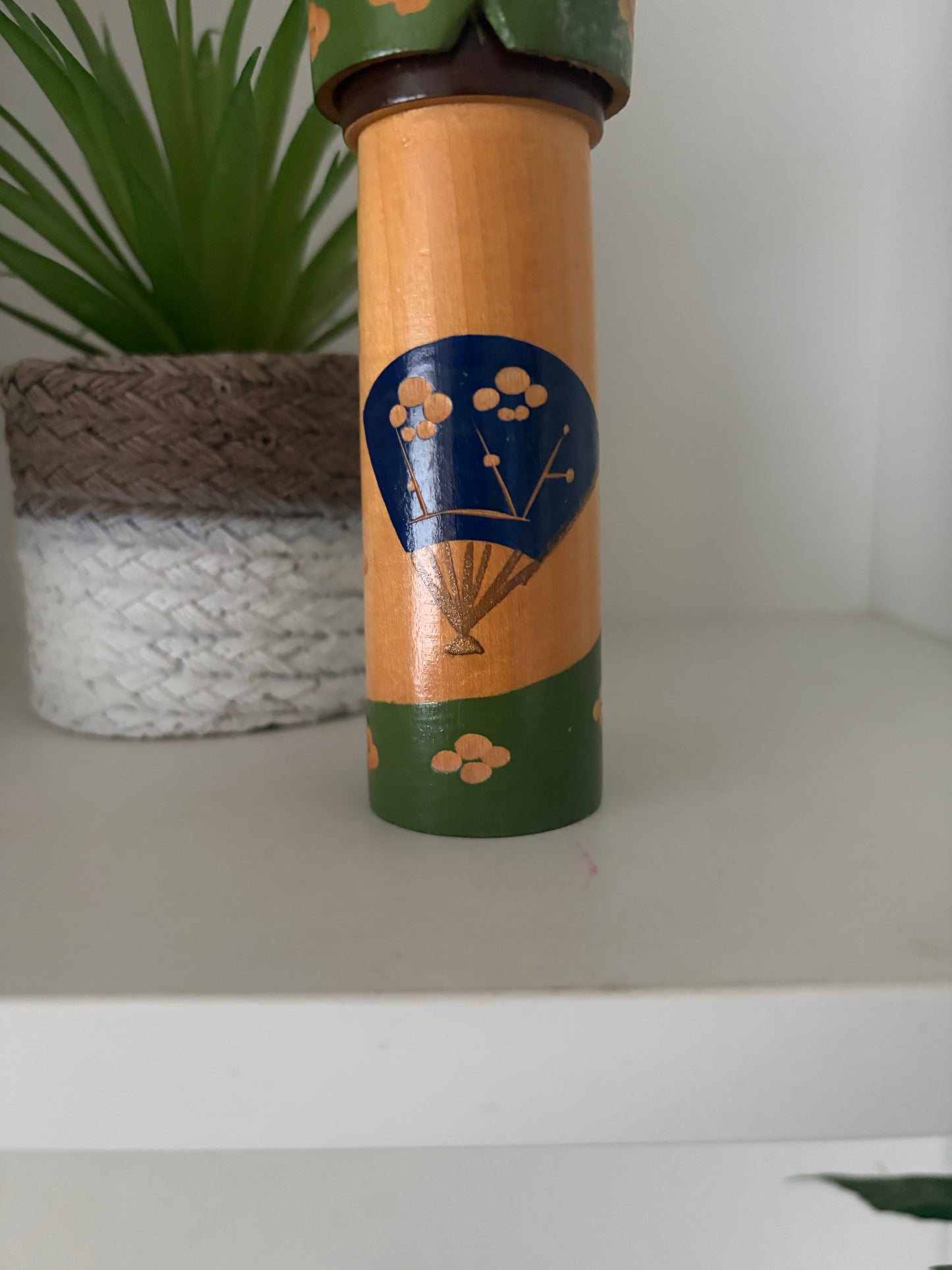 Vintage Sosaku kokeshi by Misui