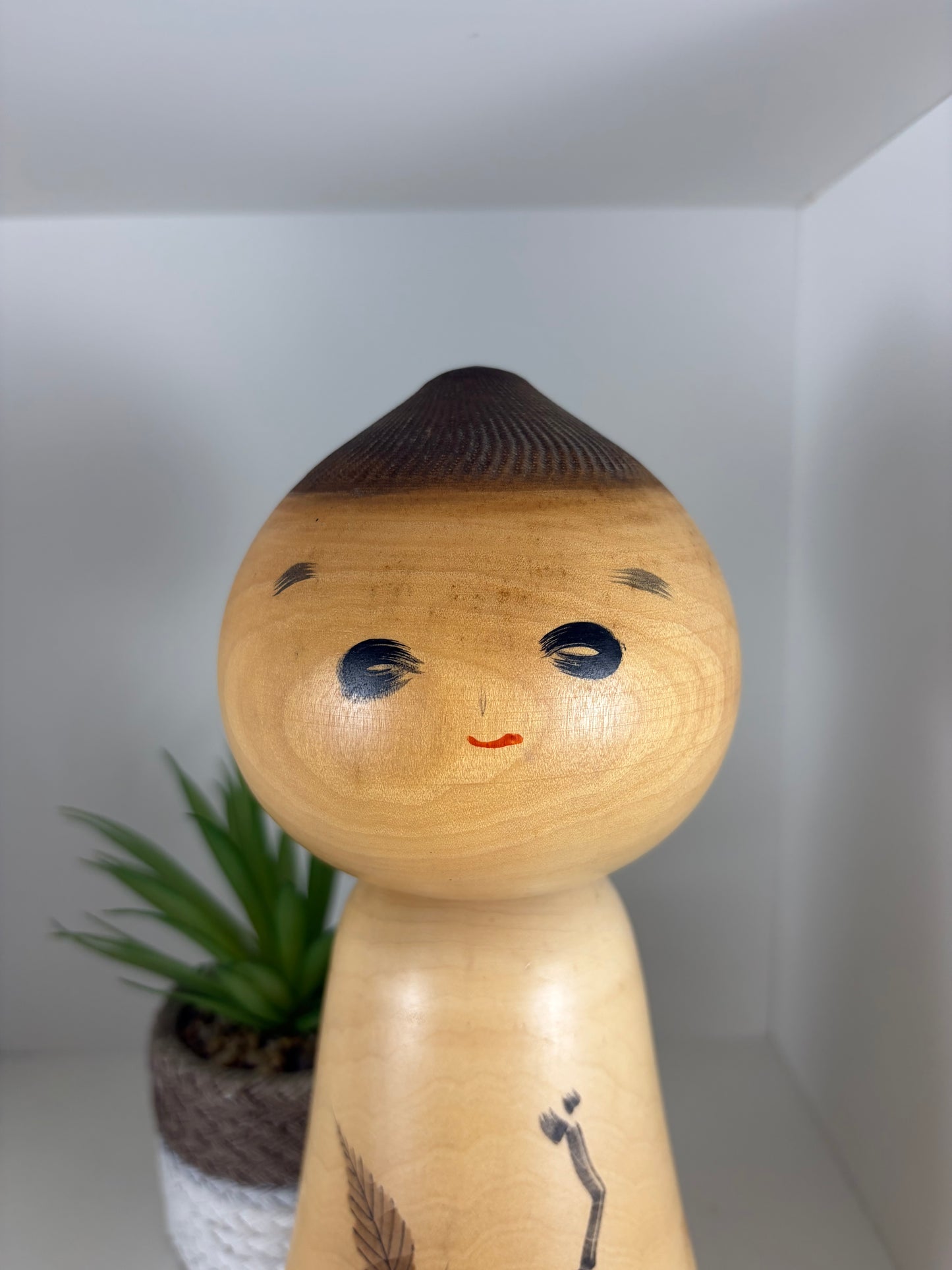 Vintage Sosaku kokeshi by Masao Watanabe (1917-2007)