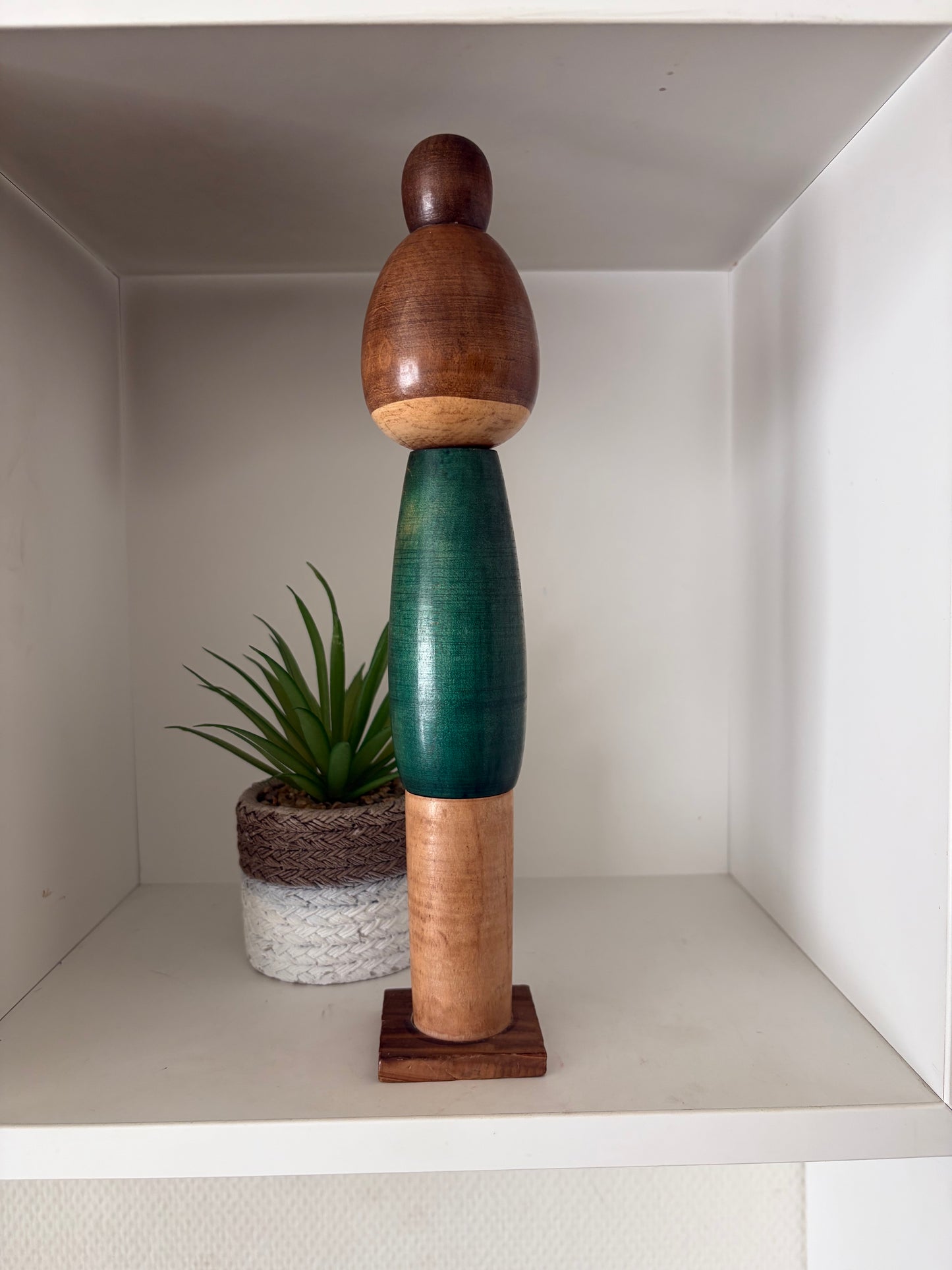 Vintage Sosaku kokeshi by Isamu Yamakawa (1928-)