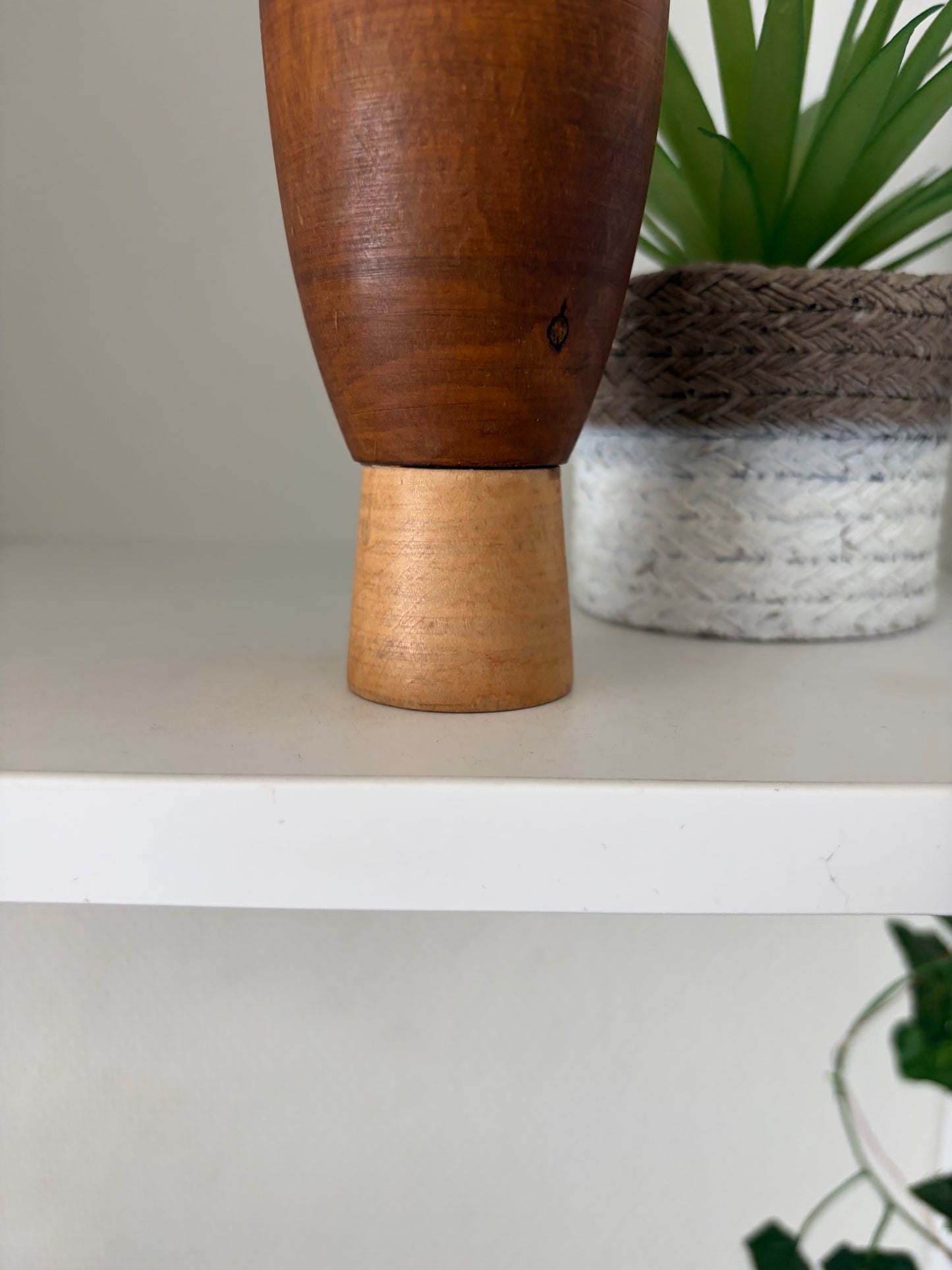 Vintage Sosaku kokeshi by Masayoshi