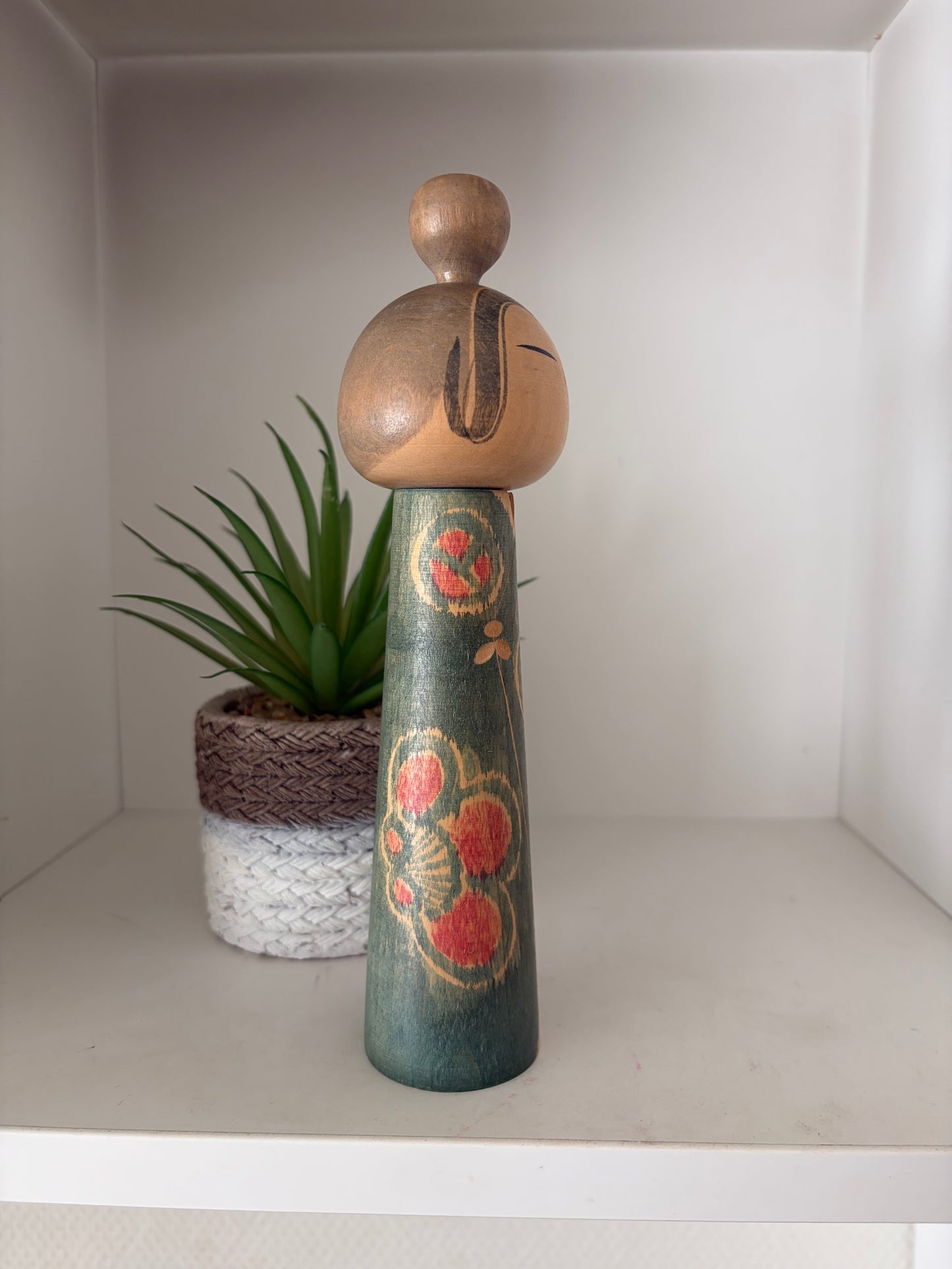 Vintage creative kokeshi by Issetsu Kuribayashi (1924-2011)