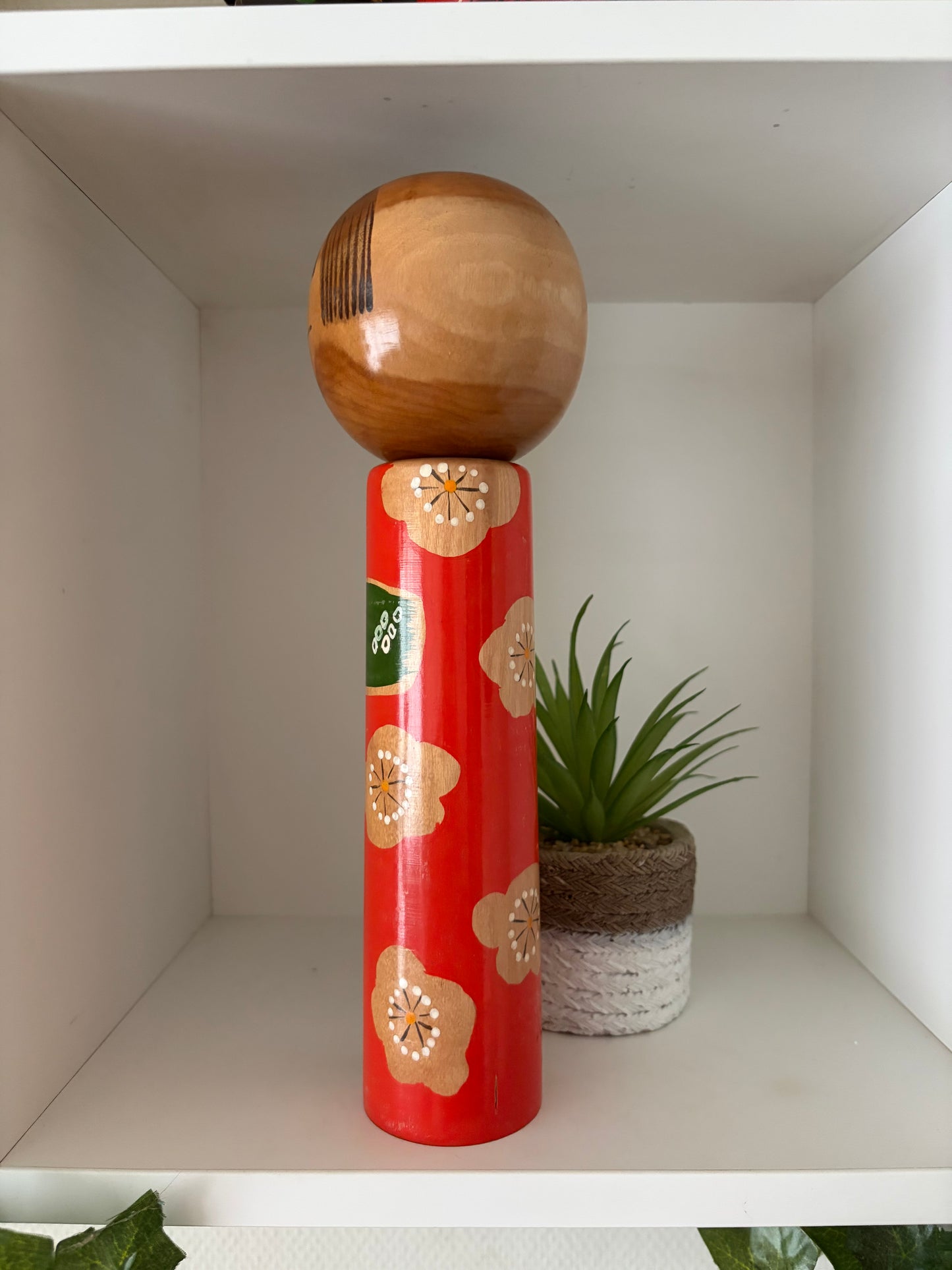 Vintage Sosaku kokeshi by Kiyohara Takao