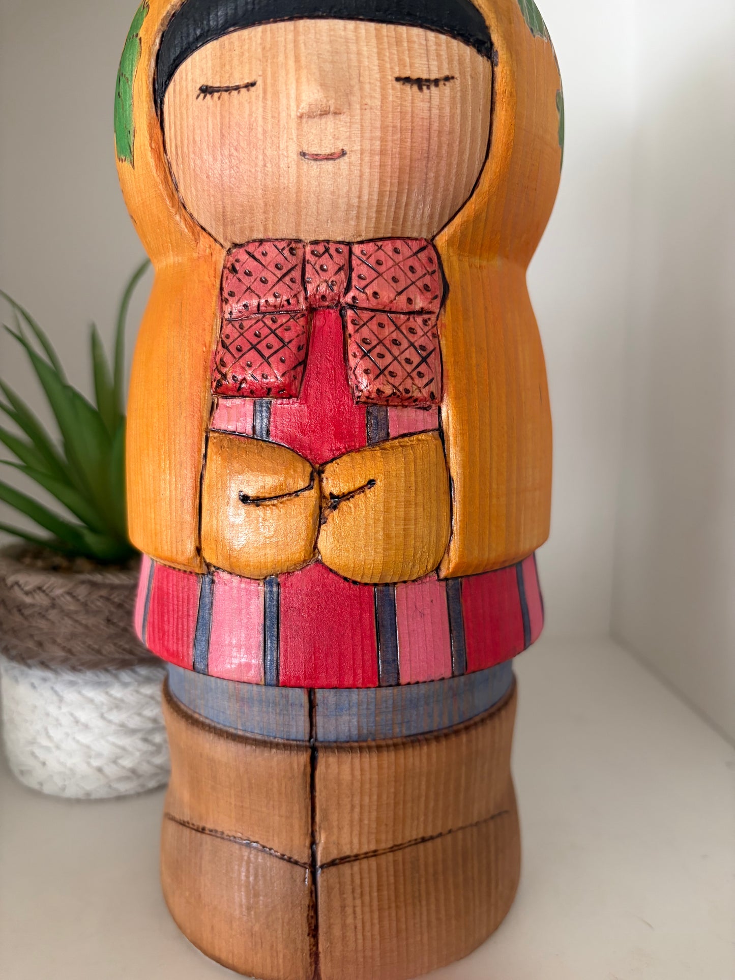 Modern Sosaku kokeshi by Yuko Yamazaki is part of her Halloween Series - With box