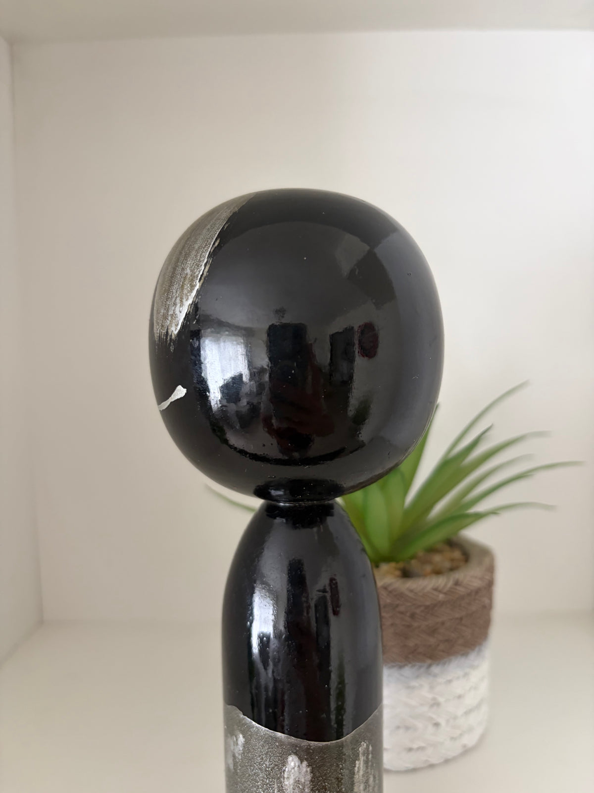 Exclusive Sosaku kokeshi by Hideo Ishihara (1925-1999)