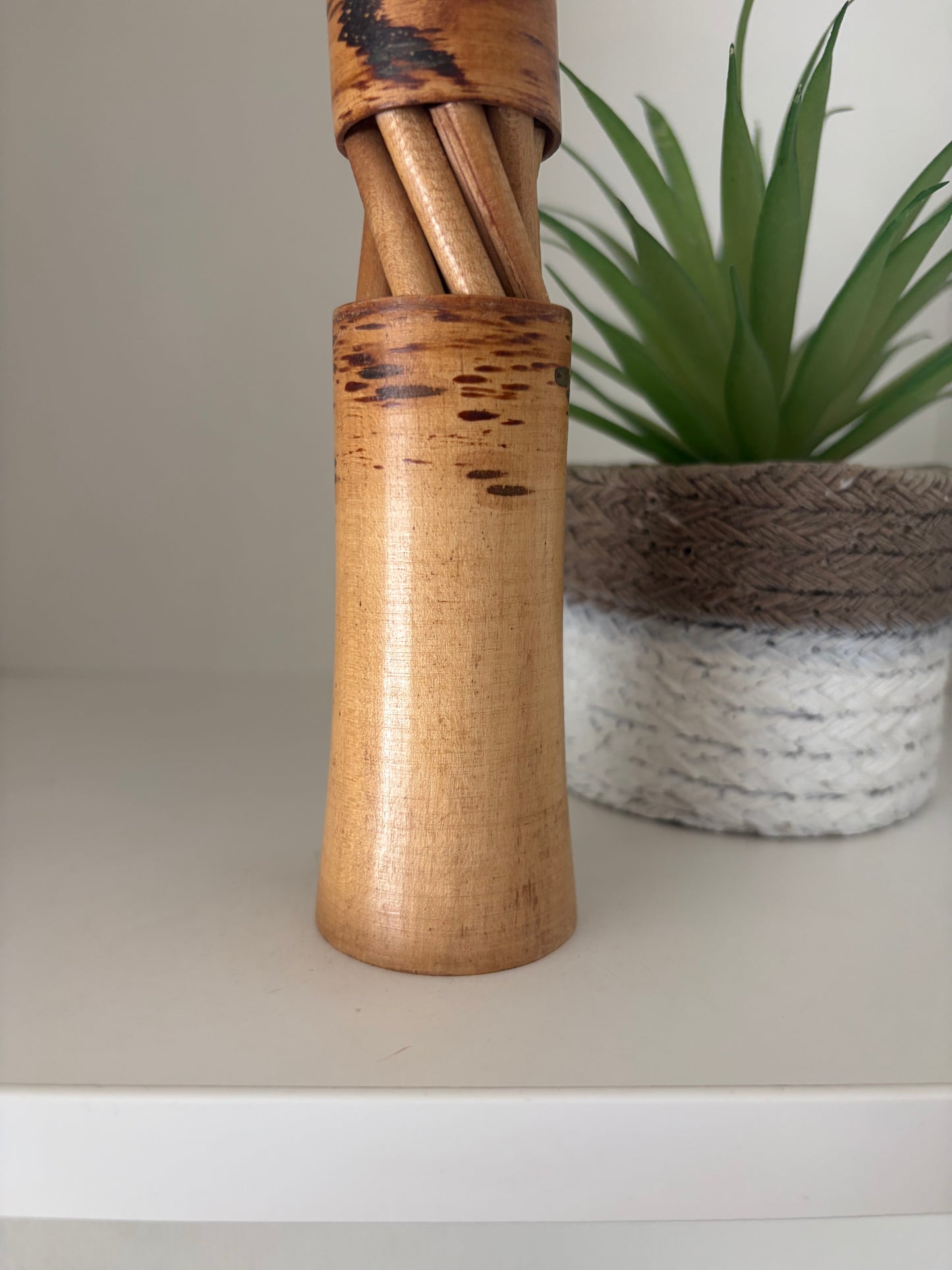 Vintage Sosaku kokeshi by Ryoichi