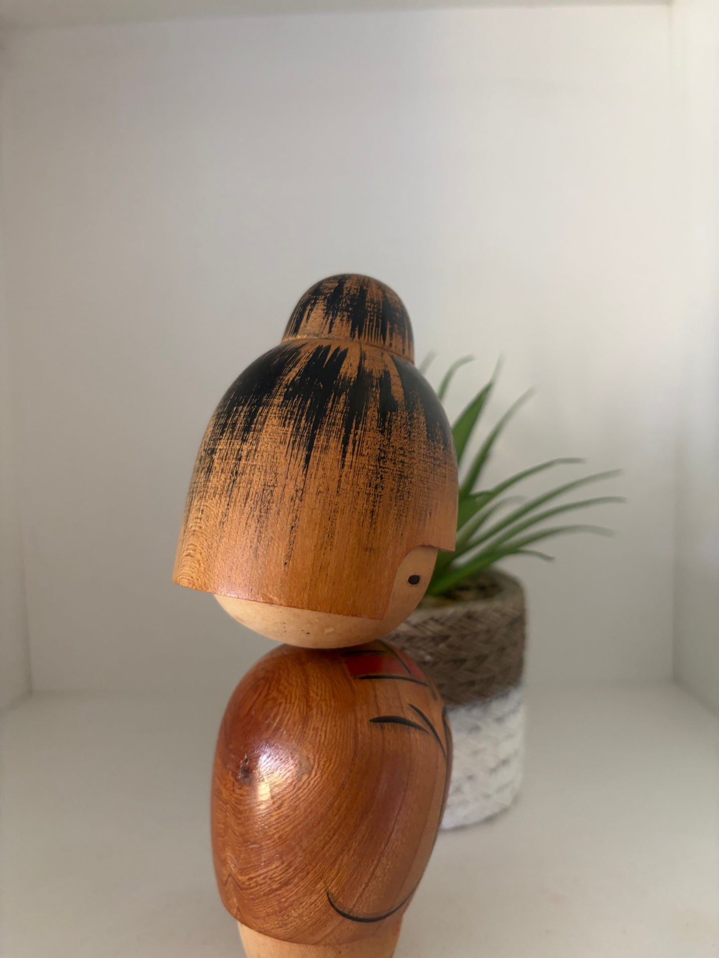 Beautiful vintage Sosaku kokeshi