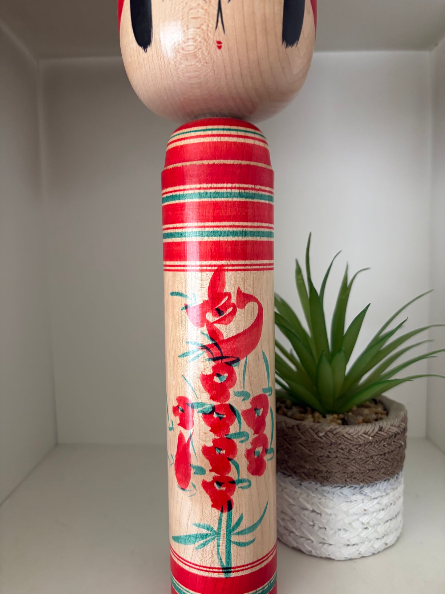 Vintage traditional Yamagata kokeshi by Seijiro Kobayashi (1926-)