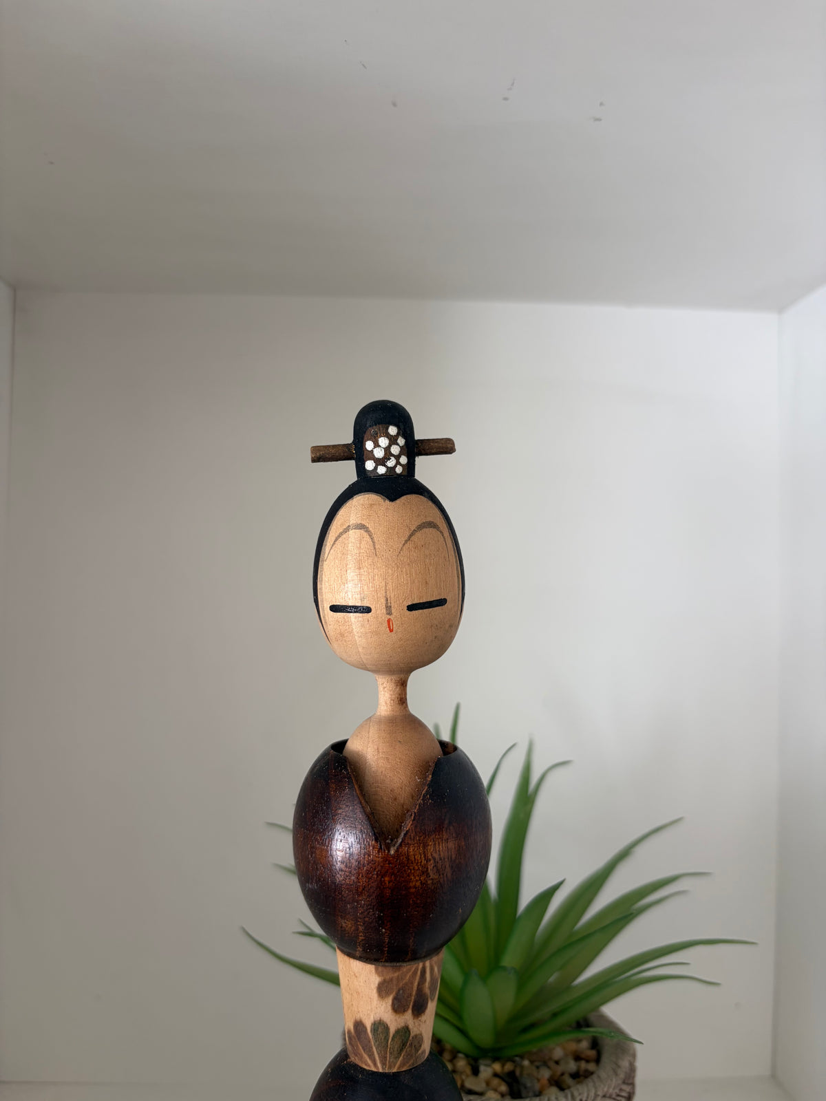 Vintage Sosaku Kokeshi made by Shozan Shido (1932-1995)