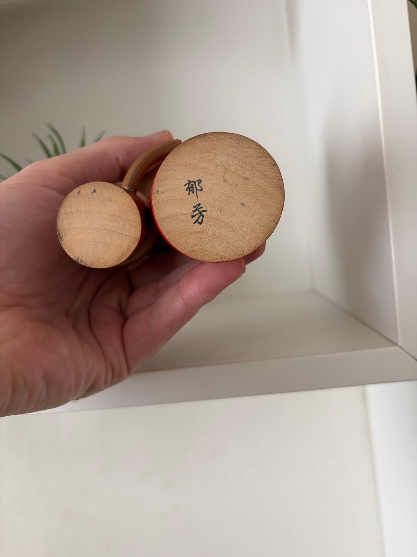 Exclusive Rare Vintage Creative Kokeshi by renowned artisan Ikuyoshi Yokozuka - Mother and child