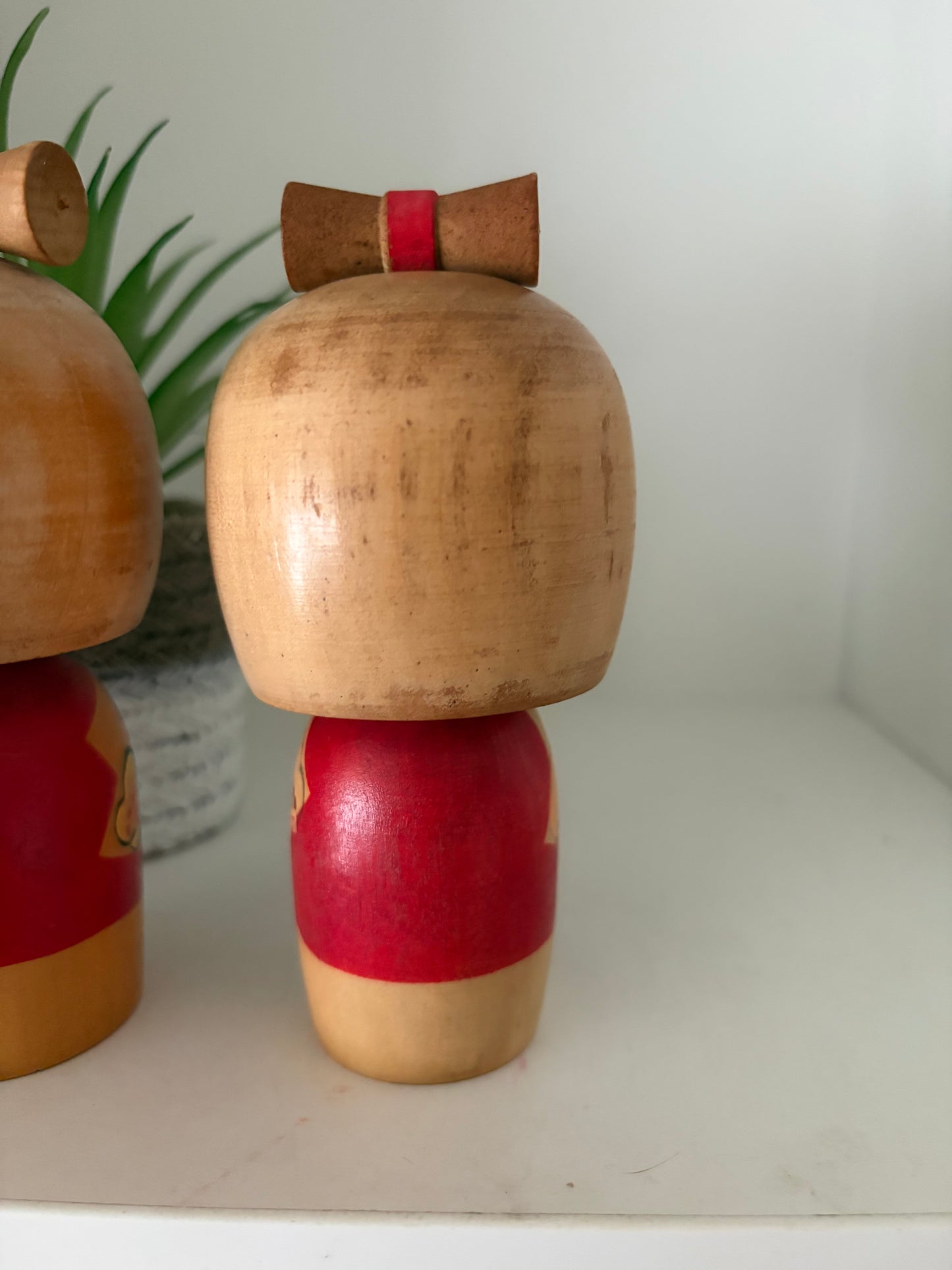 Lovely set of two vintage Sosaku kokeshi