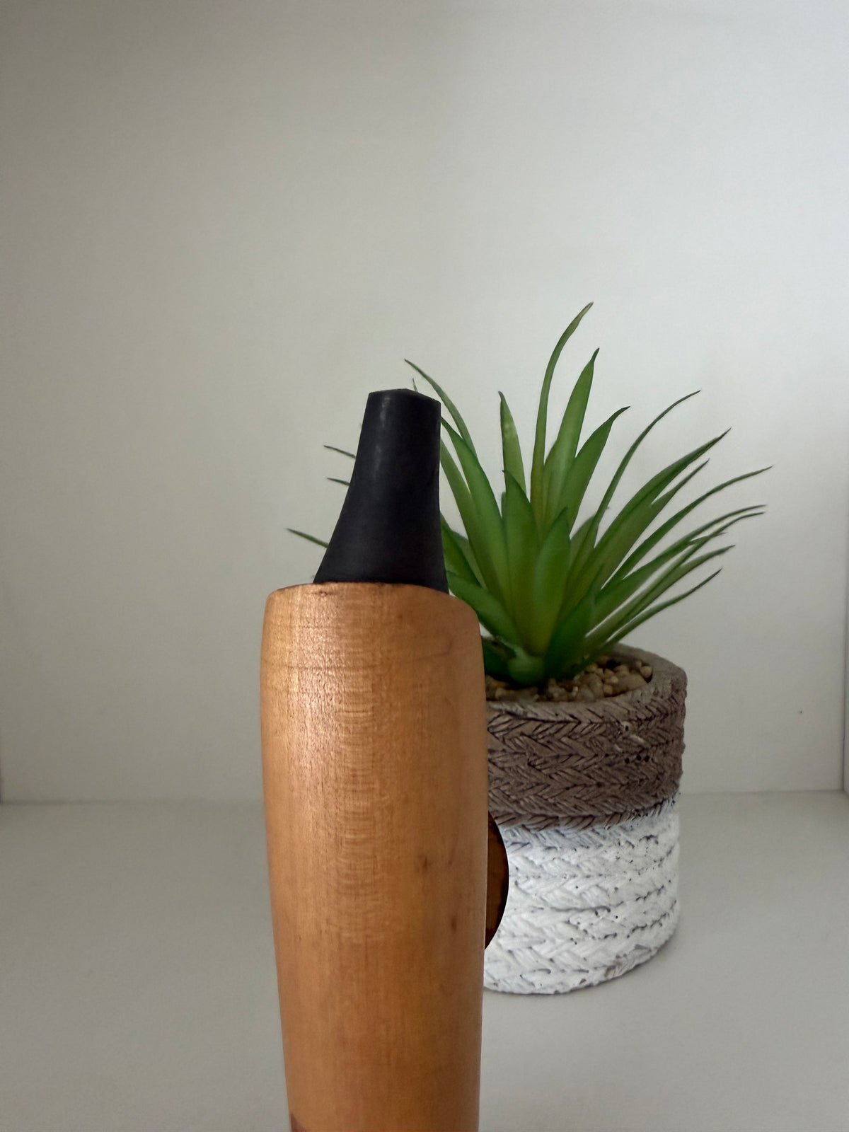 Vintage Sosaku kokeshi by Seiju Kon (1931-)