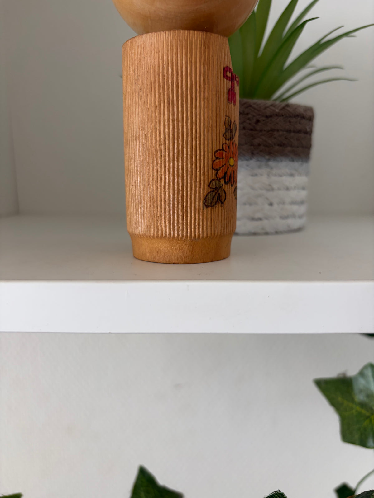 Lovely vintage Sosaku kokeshi by Tomio Ishida