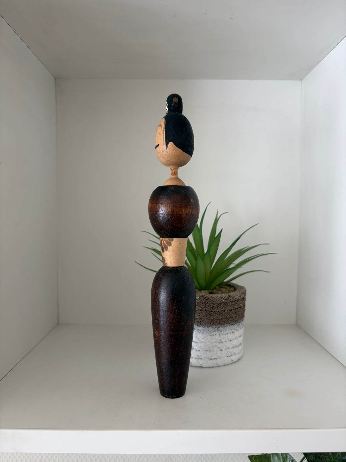 Vintage Sosaku Kokeshi made by Shozan Shido (1932-1995)