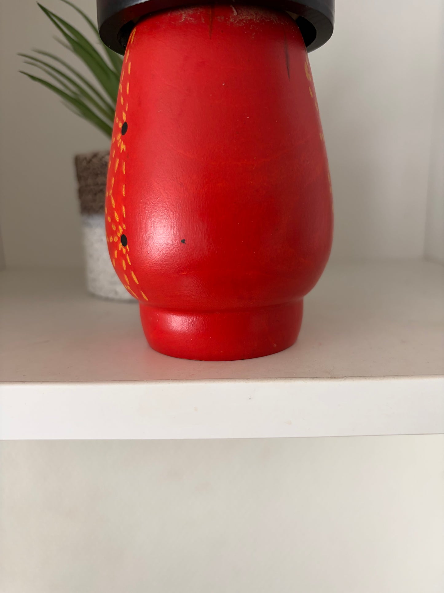 Vintage Gumma kokeshi made by Kazuo Takamizawa (1927-)