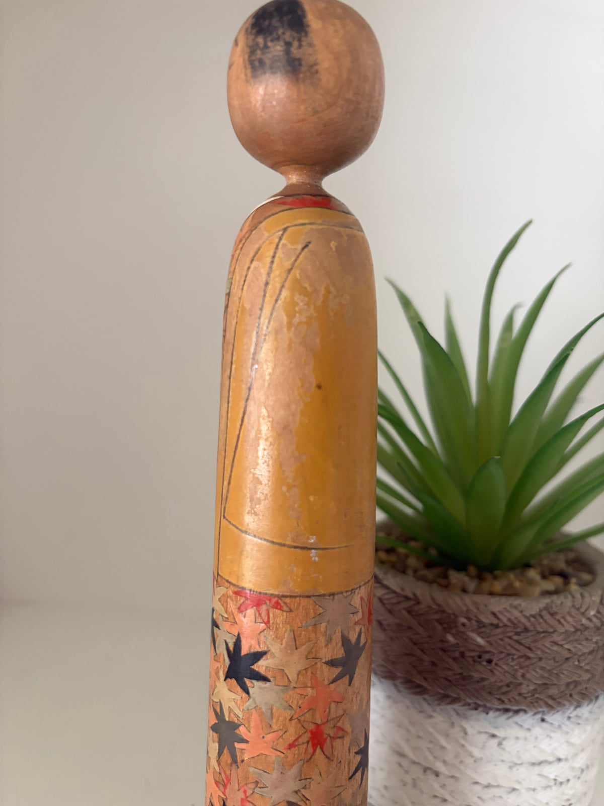 Exclusive Kijiyama kokeshi made by Takano Yohachi (1907-1994)