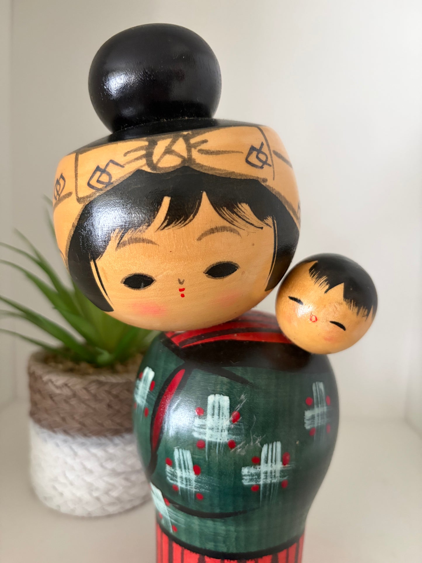 Vintage Creative kokeshi by Hajime Miyashita(1940-)