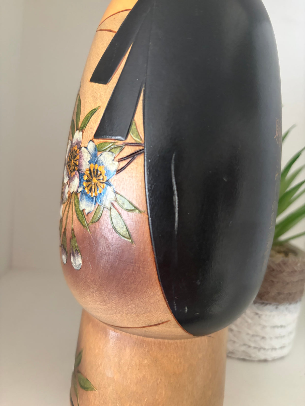 Rare vintage Sosaku kokeshi by Sato Suigai (1920-)