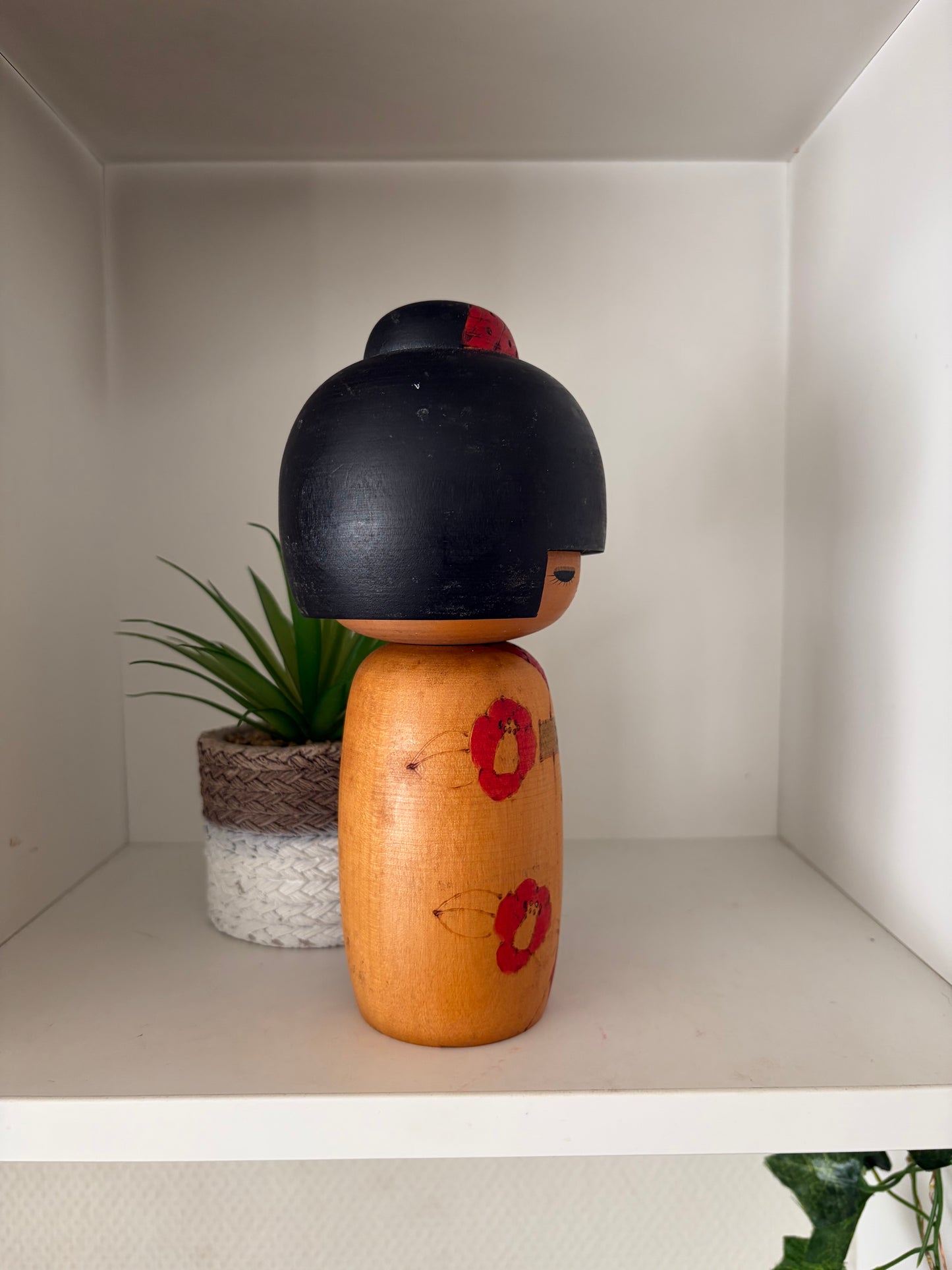 Vintage Gumma Kokeshi by Fumio Tomidokoro (1948-)