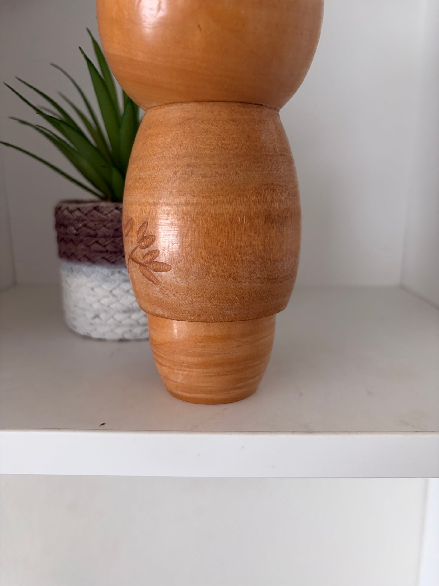 Rare vintage Sosaku kokeshi by Inosuke Kobayashi (1931-)