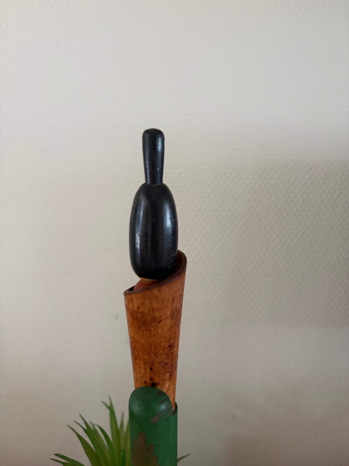 Rare vintage Sosaku kokeshi by Shido Shozan (1932-1995)