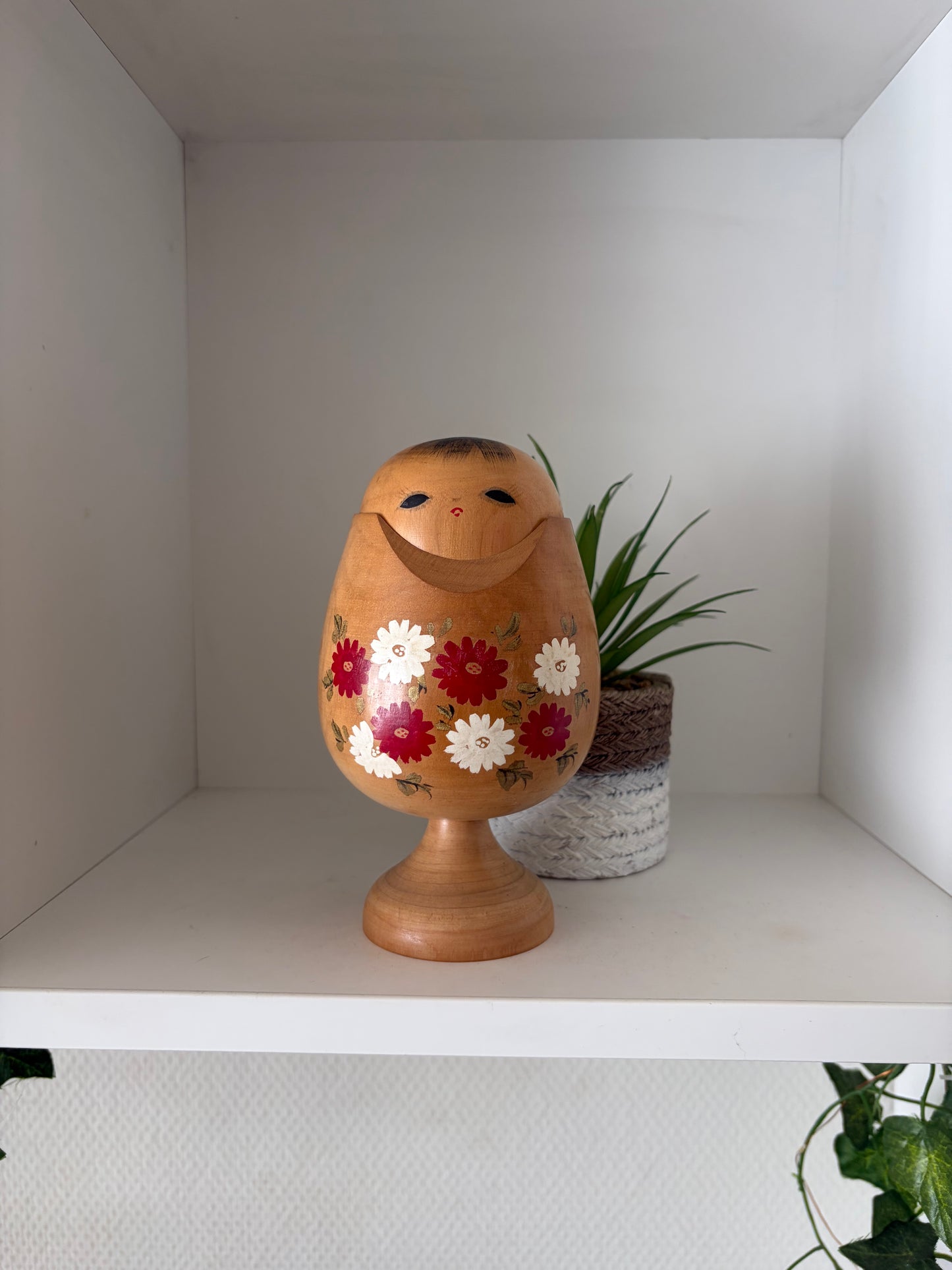 Vintage Sosaku kokeshi by Izumi Morijiro
