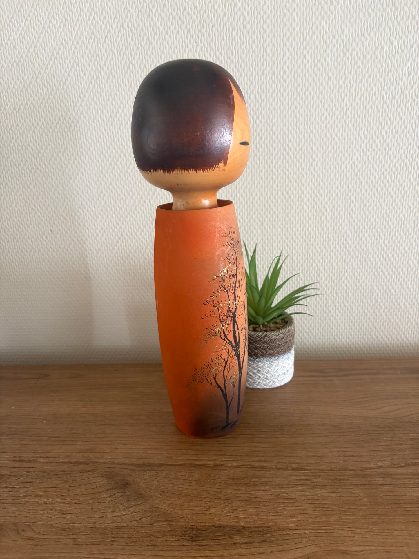 Exclusive vintage Sosaku kokeshi by Aoki Ryoka (1931-)
