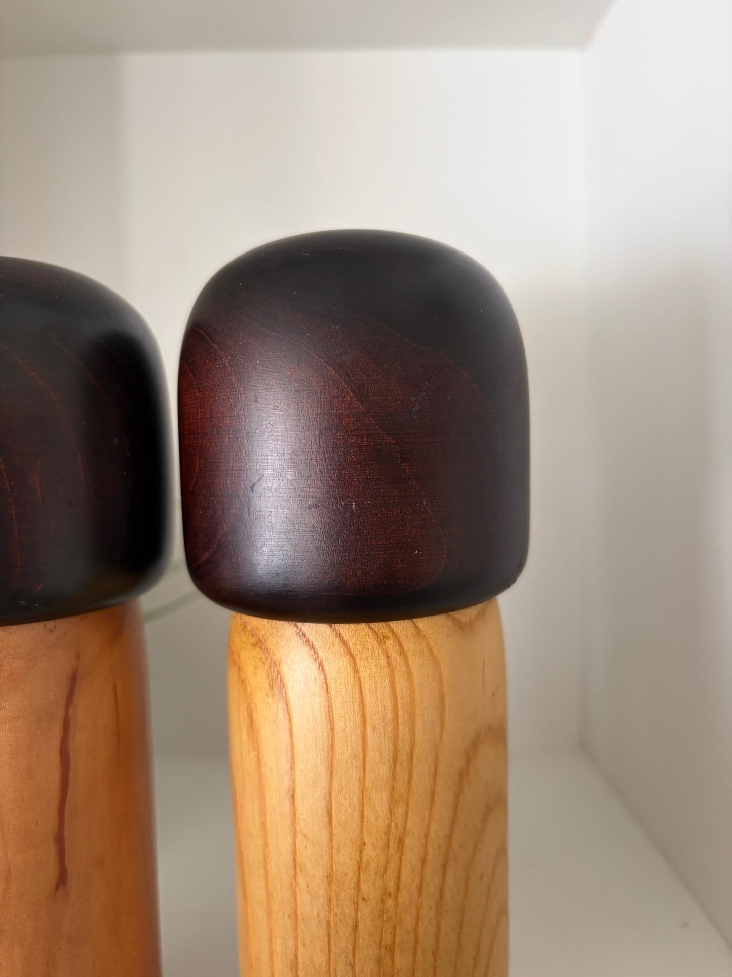 Set of two vintage Gumma kokeshi by Usaburo