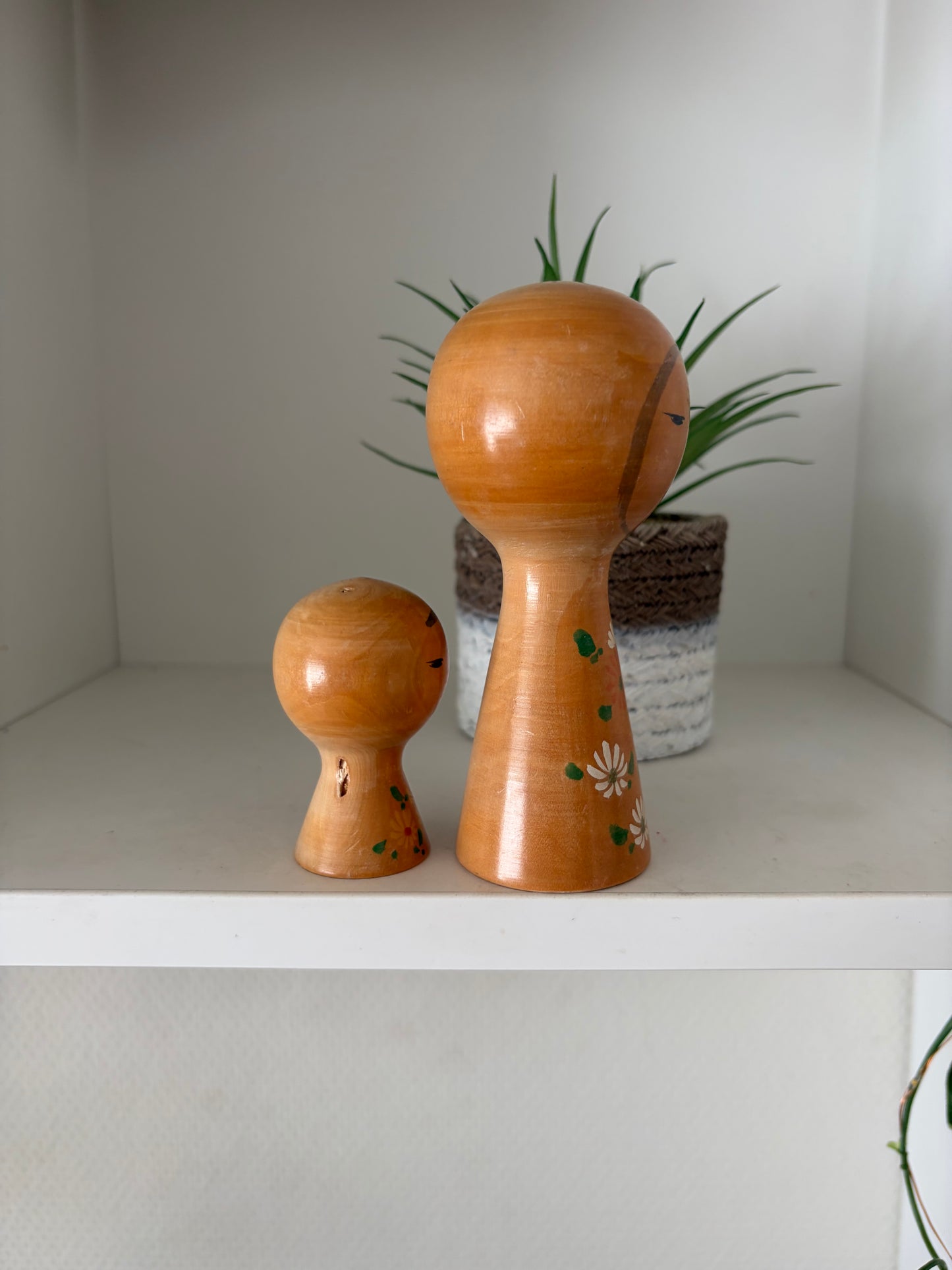 Vintage Sosaku kokeshi by Yajima Suiho (1915-) Mother and child