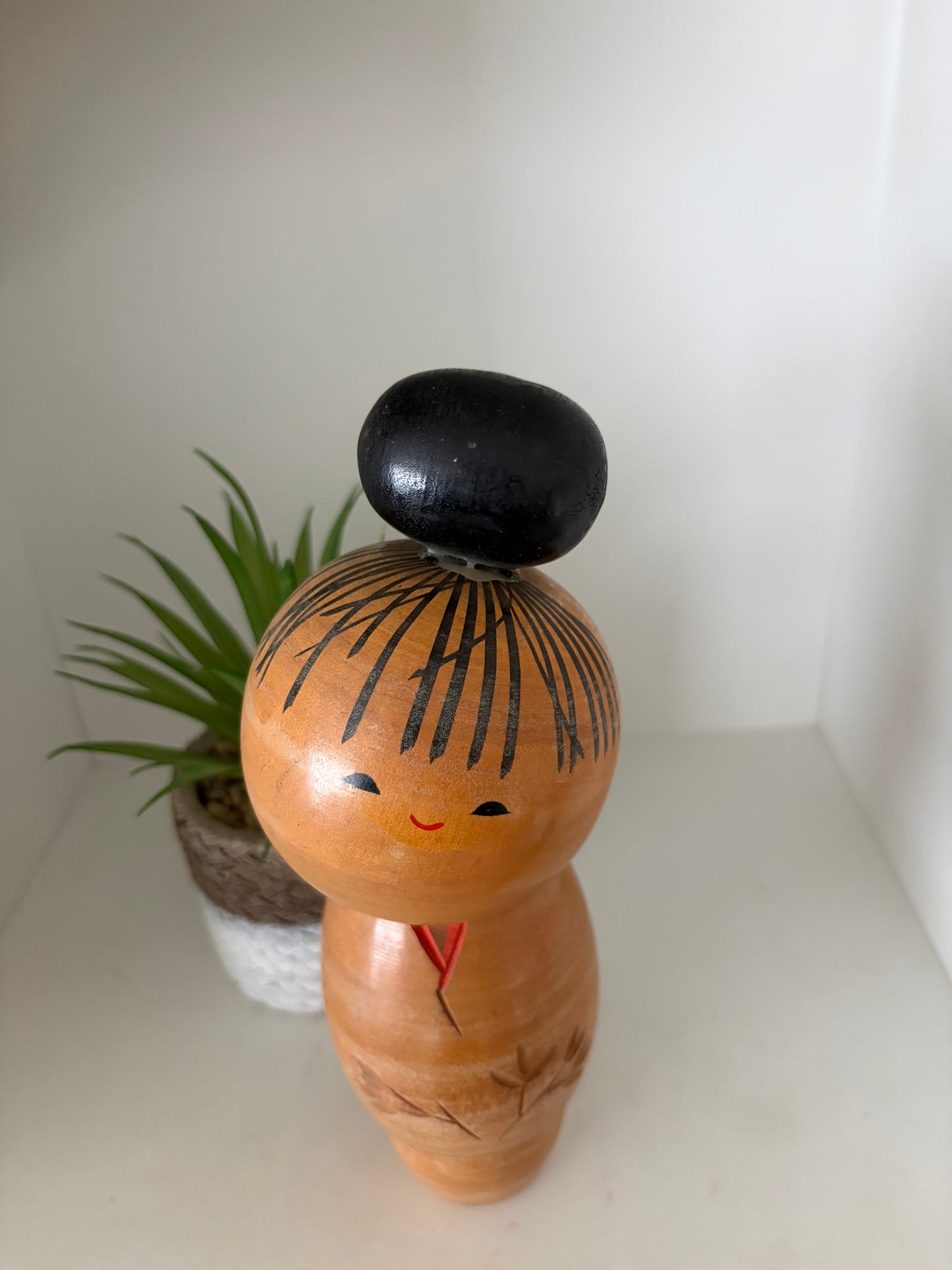 Rare vintage Sosaku kokeshi by Inosuke Kobayashi (1931-)