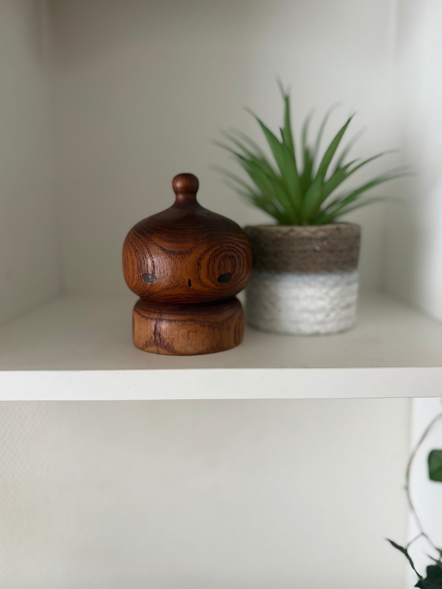 Rare creative kokeshi by Hideo Ishihara (1925-1999)