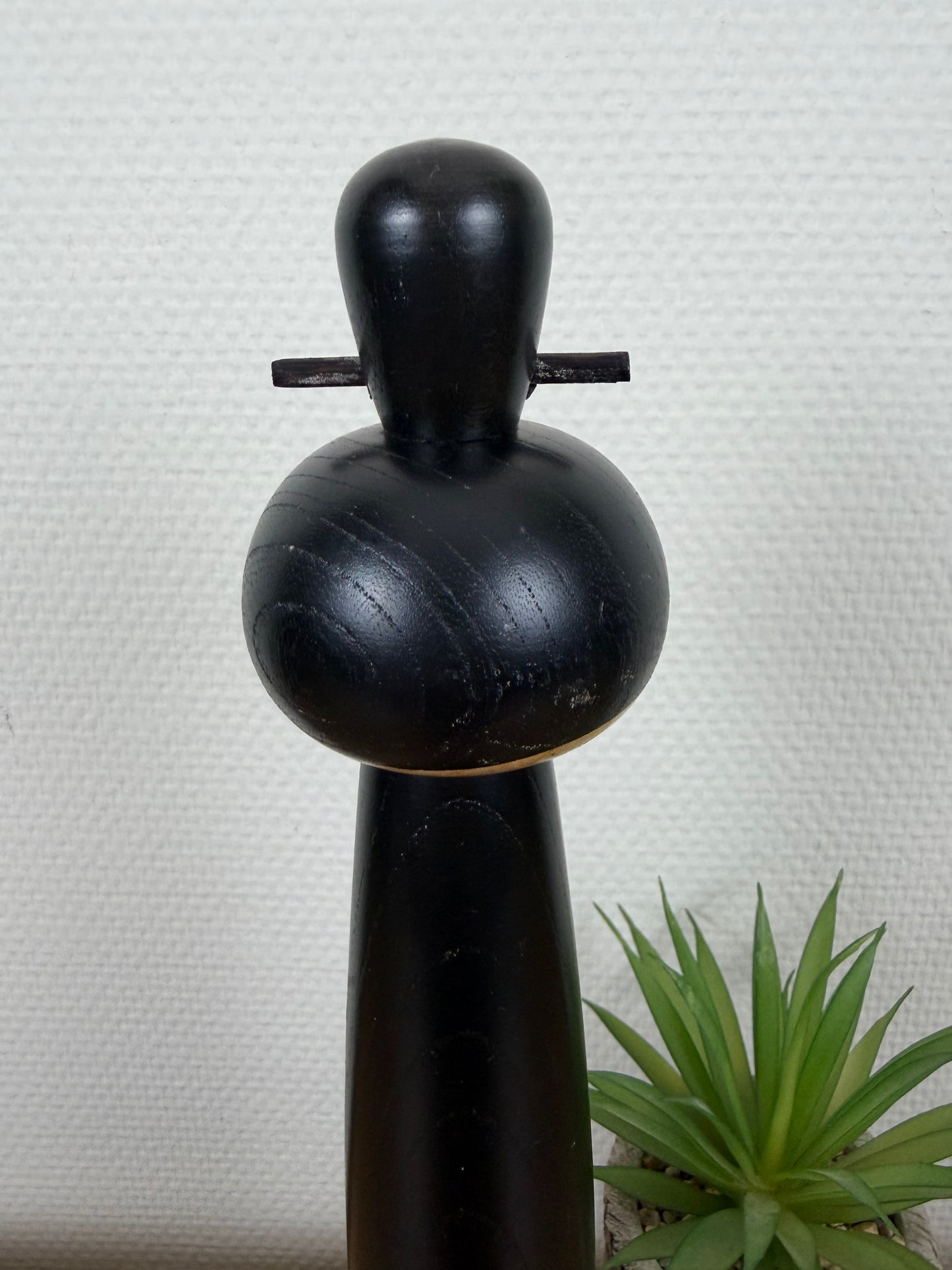 Rare vintage Gumma kokeshi by Kazuo Takamizawa (1927-)