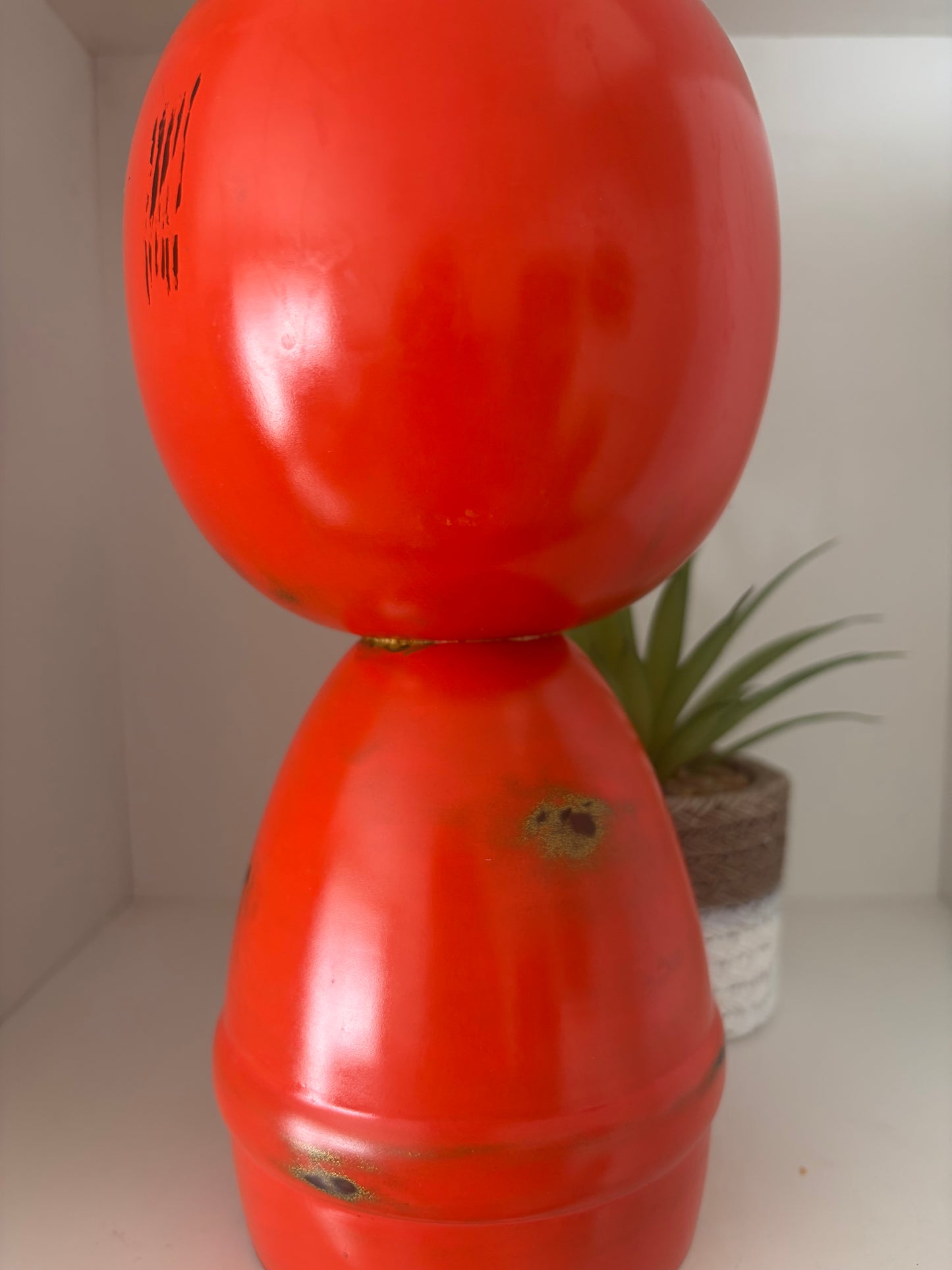 Exclusive vintage Sosaku kokeshi by Takahashi Hashime (1918-2002)