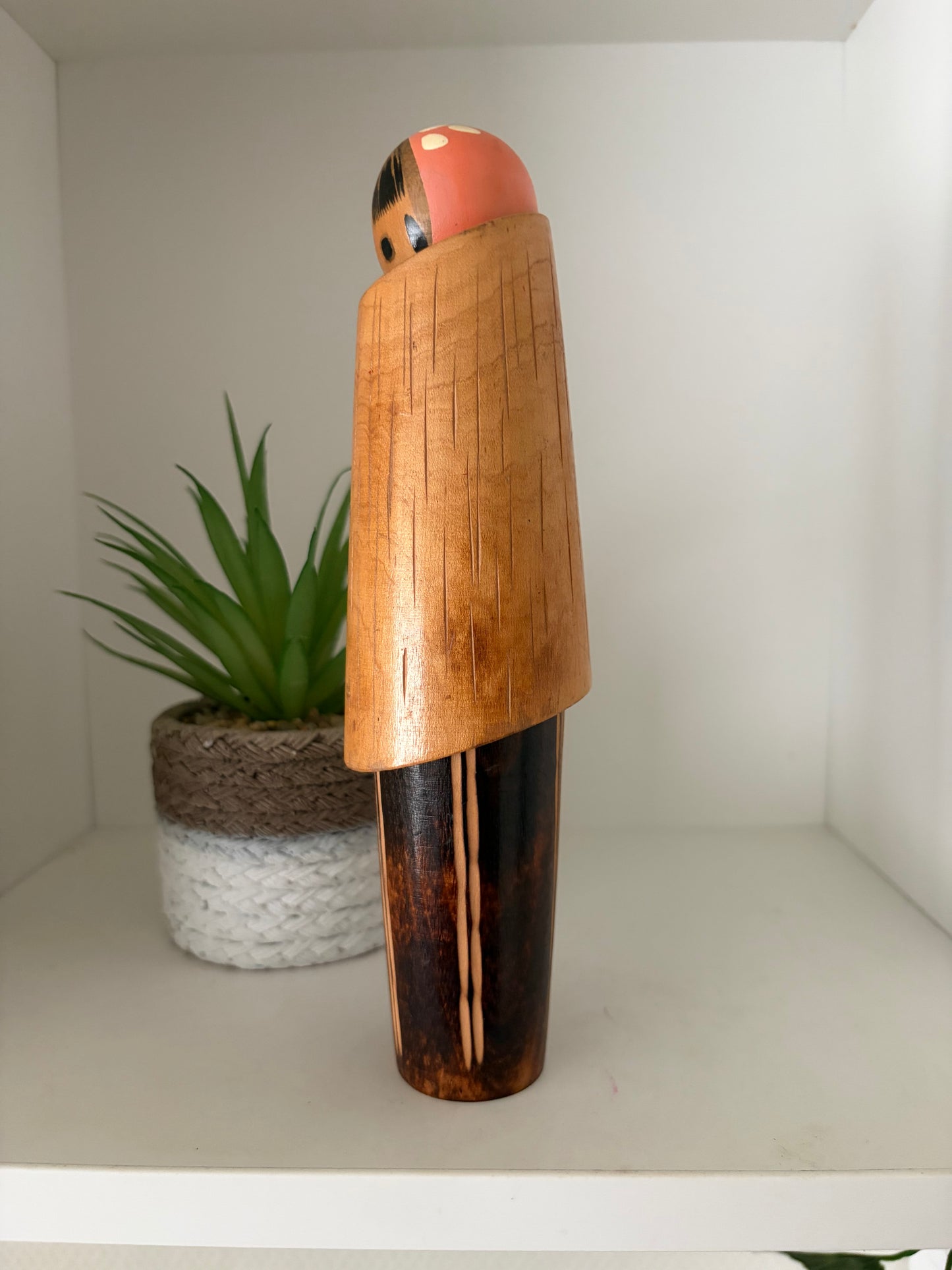 Rare vintage Yukinko kokeshi by Takeda Masashi (1930-)