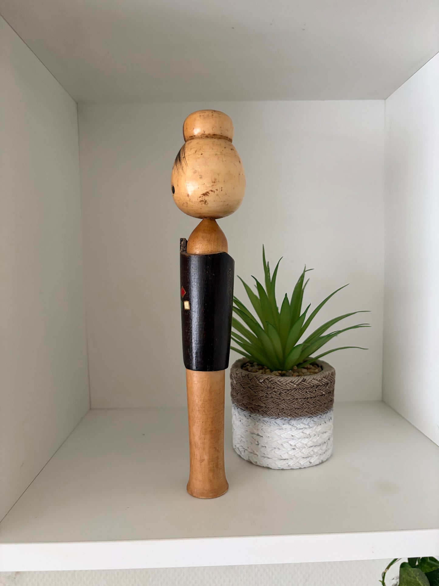 Vintage Sosaku kokeshi by Isamu Yamakawa
