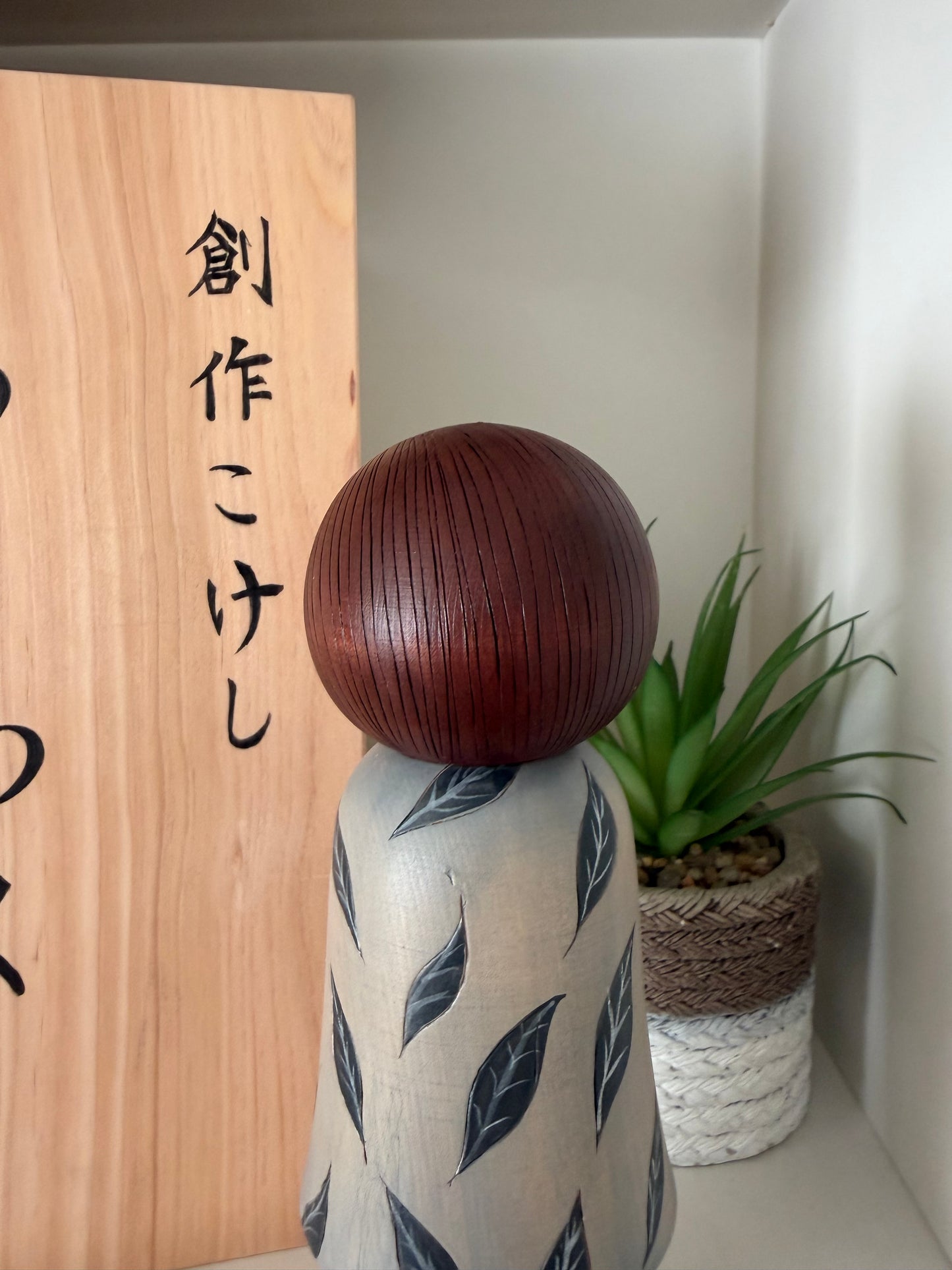 Exclusive Award winning kokeshi by Nagisa Hirano!