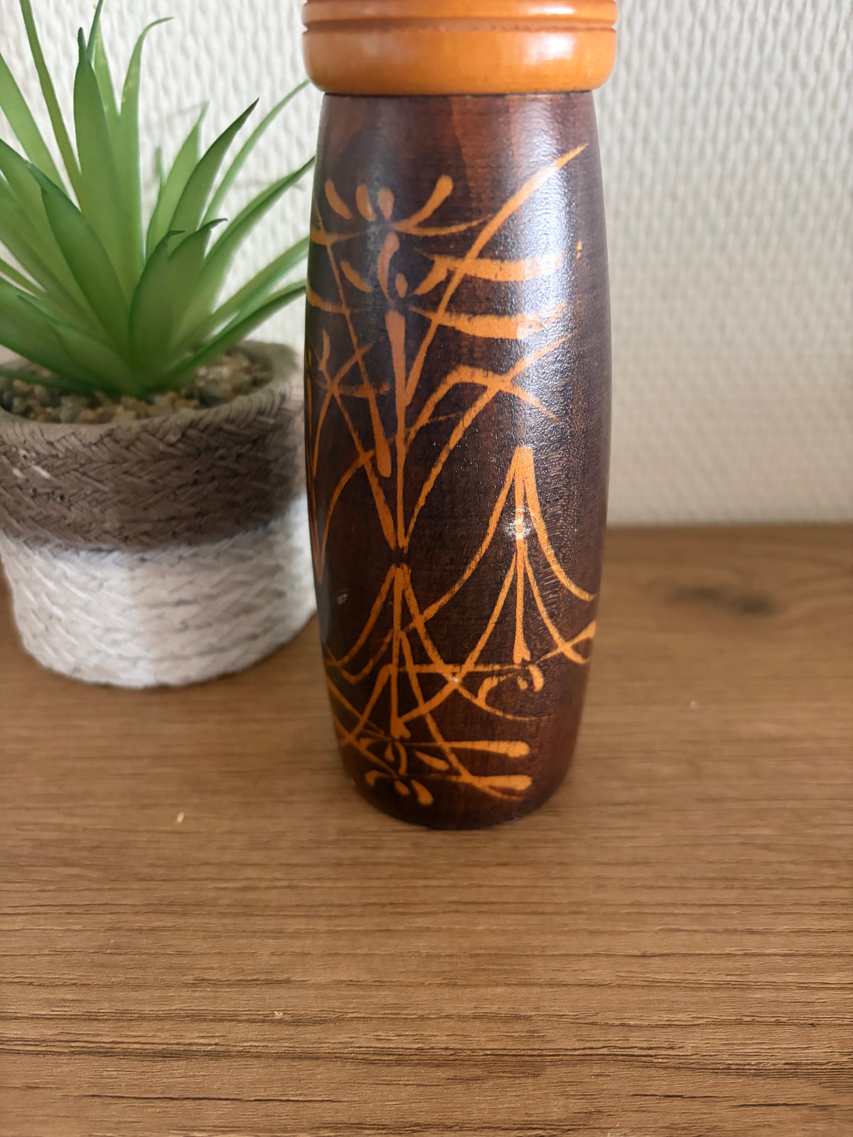 Vintage Sosaku kokeshi by Sato Suigai (1920-)