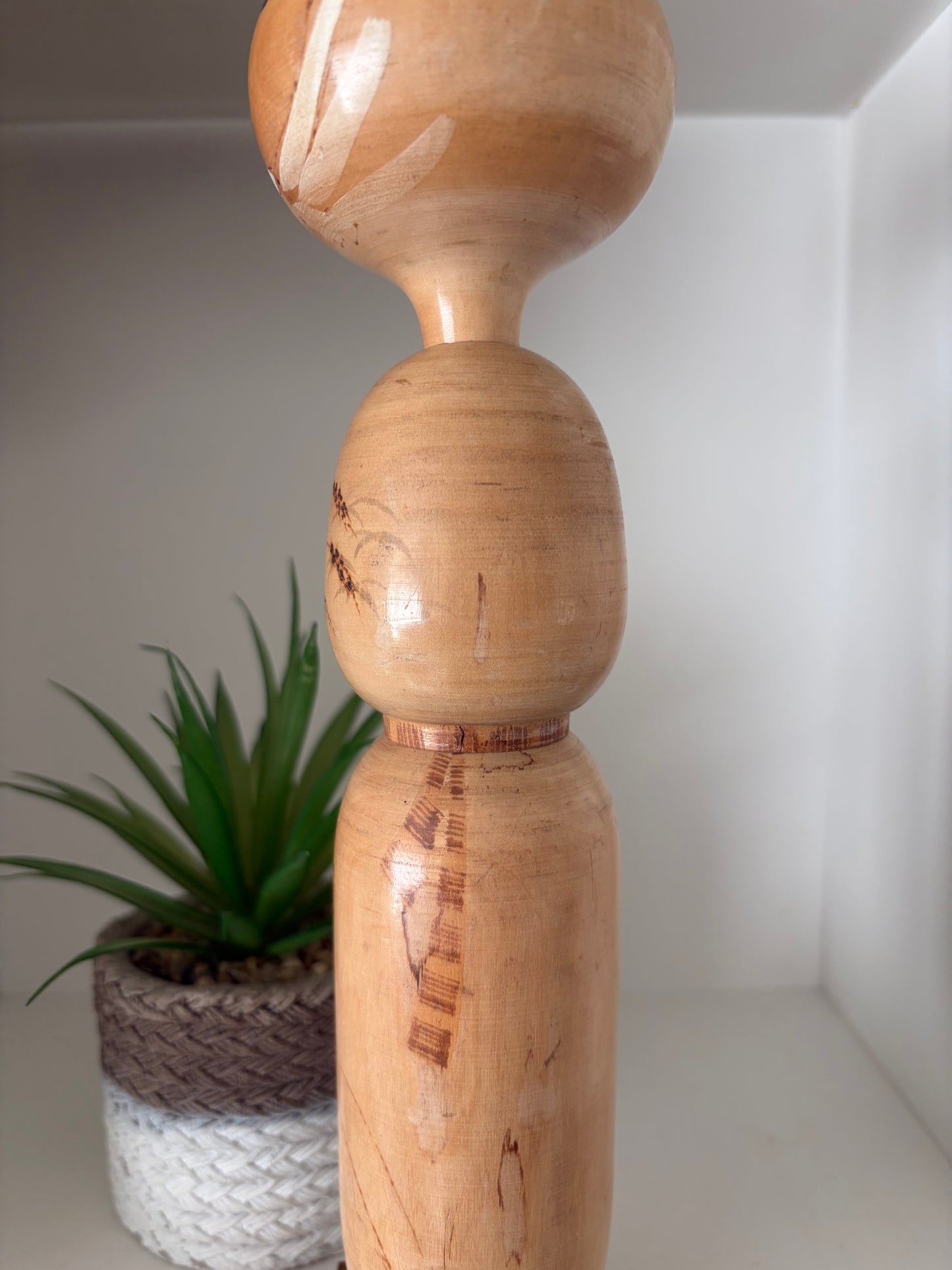 Vintage Sosaku kokeshi by Kishi Sadao