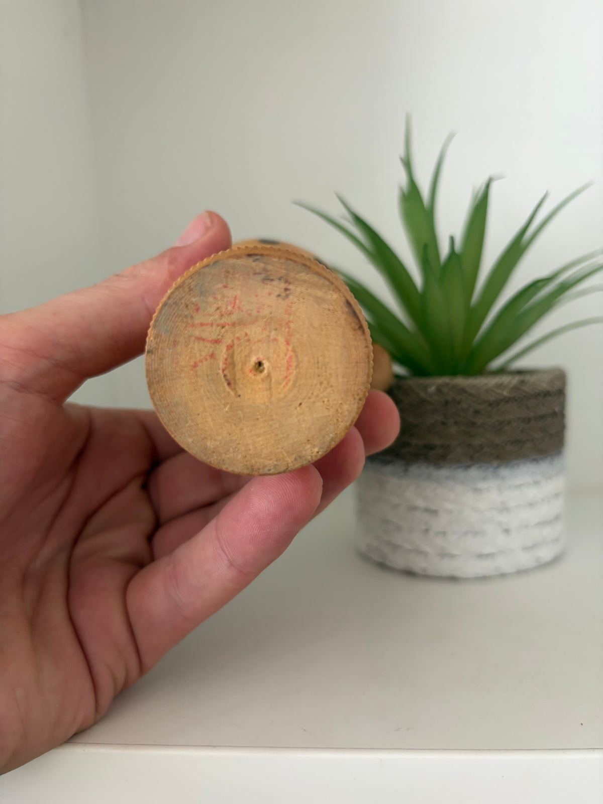 Lovely vintage Sosaku kokeshi by Tomio Ishida