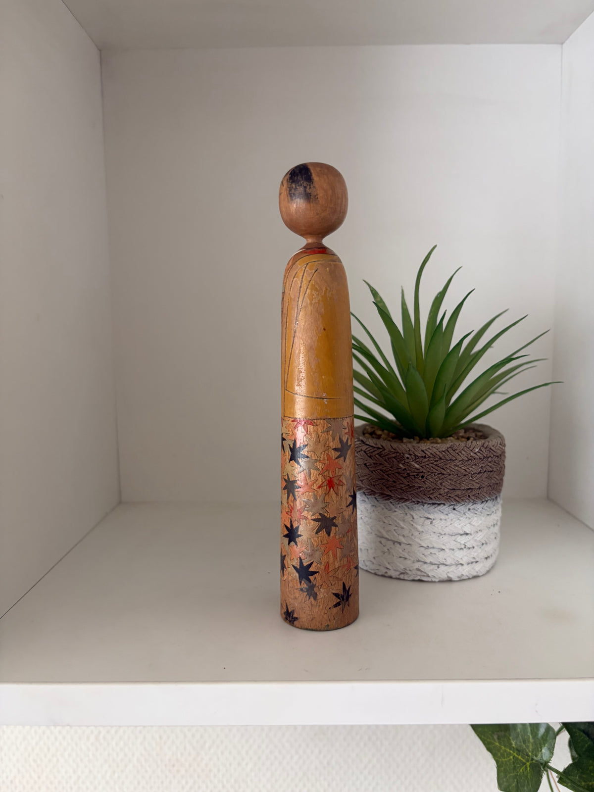 Exclusive Kijiyama kokeshi made by Takano Yohachi (1907-1994)