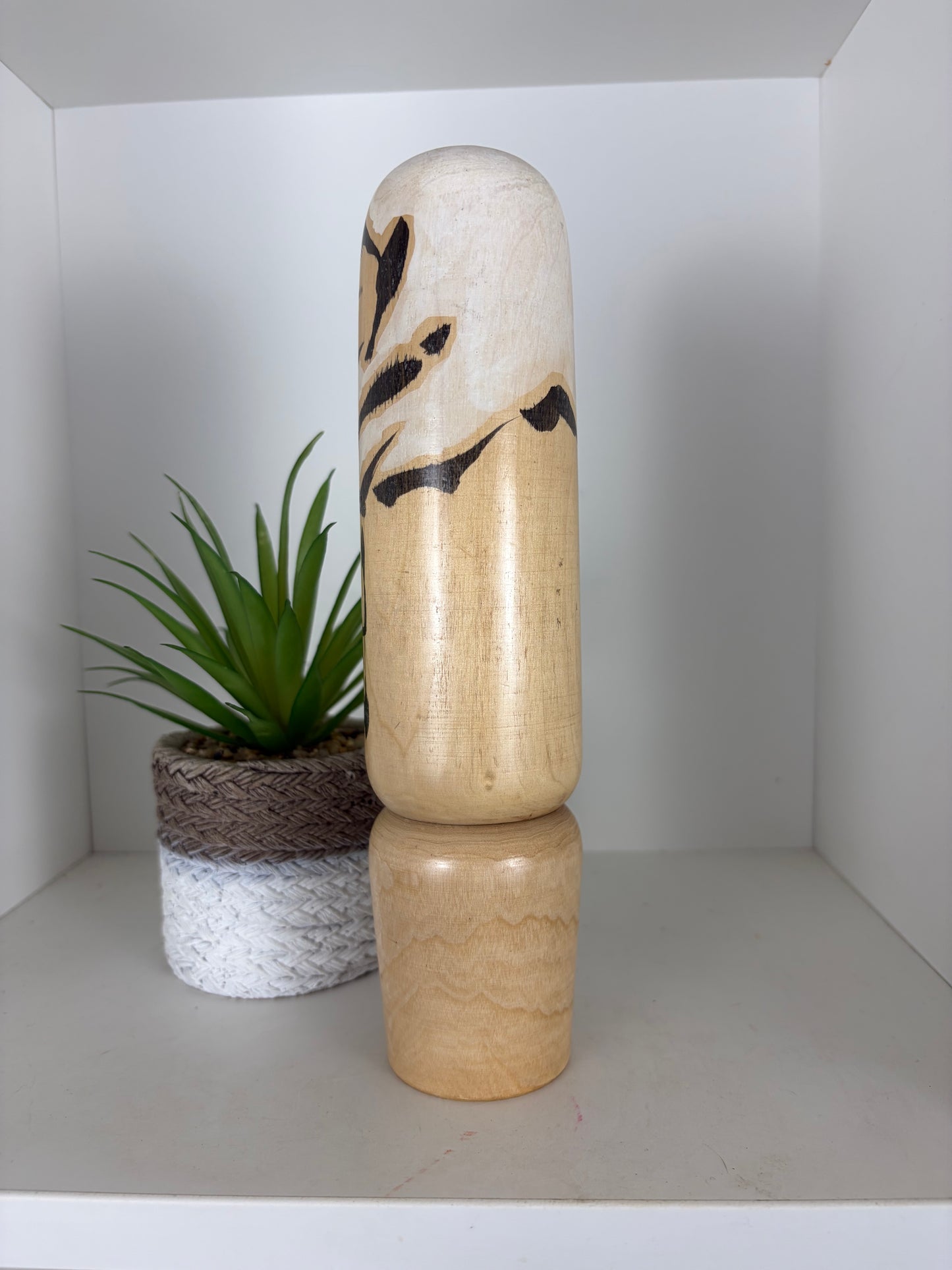 Vintage Sosaku kokeshi by Kiyohara Takao (1916-)