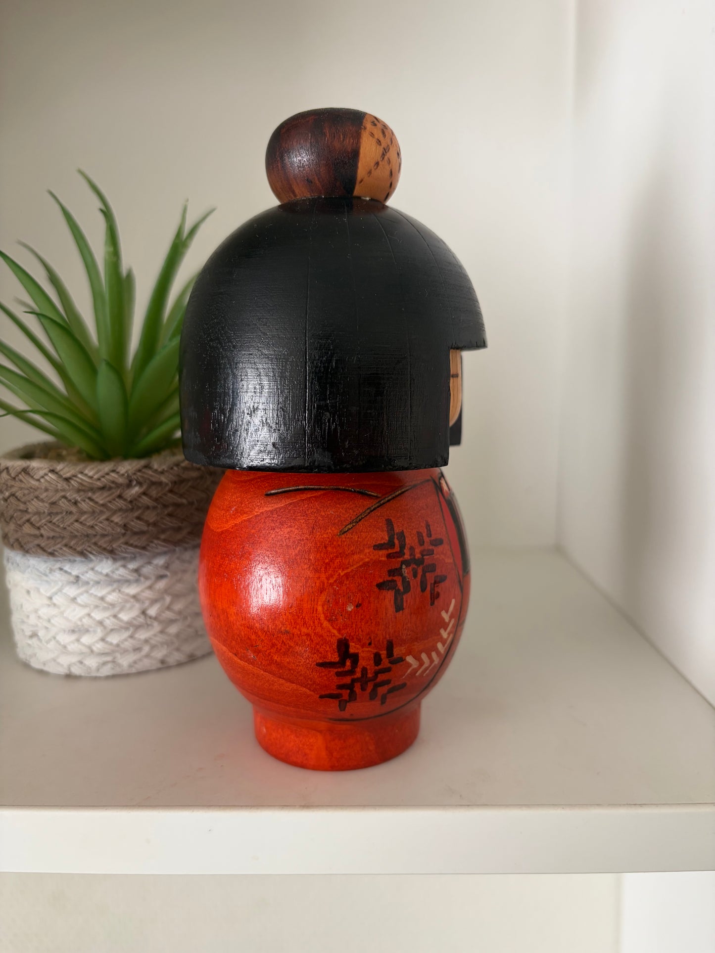 Vintage Gumma kokeshi by Kazuo Takamizawa (1927-)