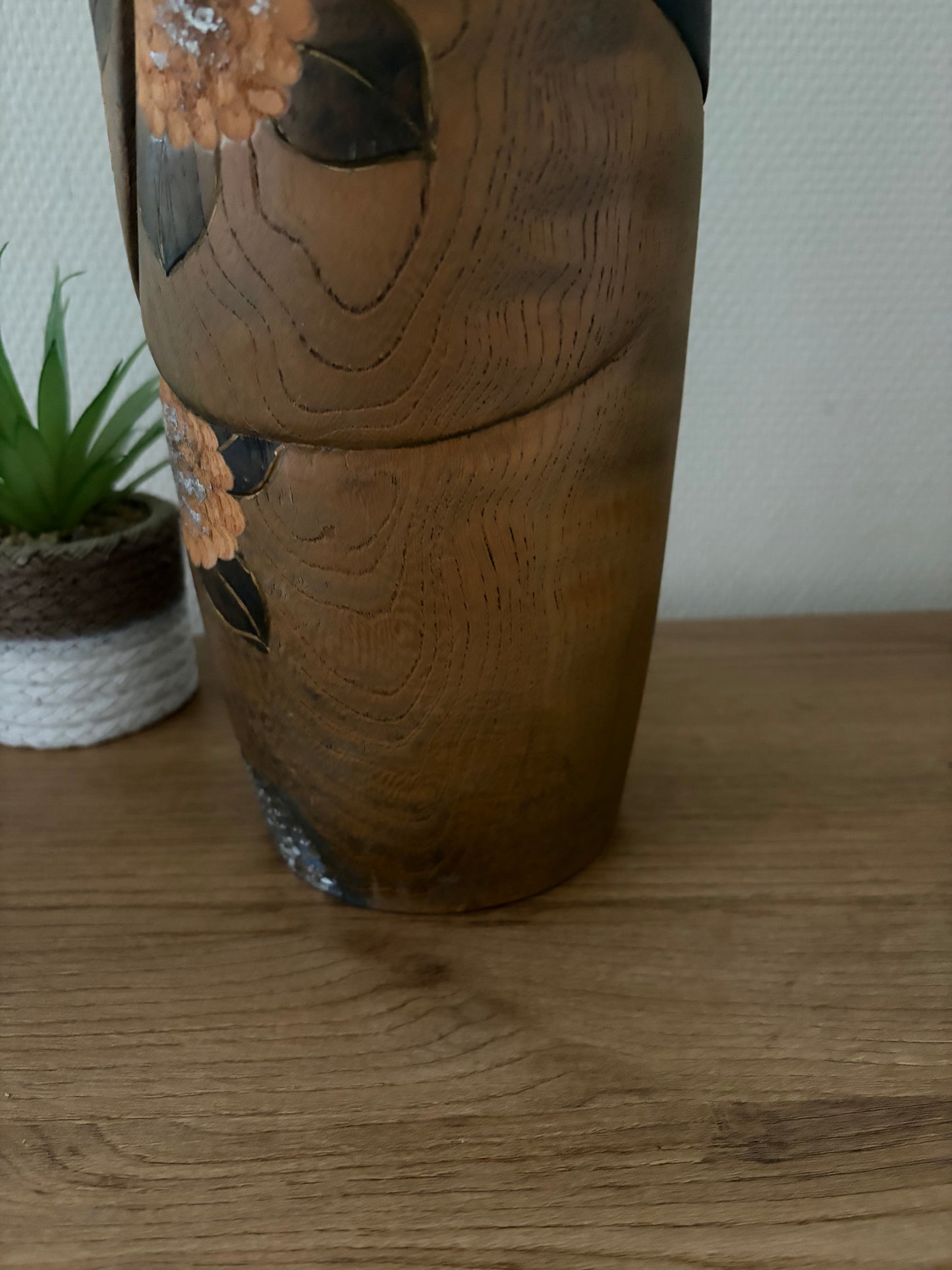 Exclusive Sosaku kokeshi by Aoki Ryoka (1931-) 41,5cm