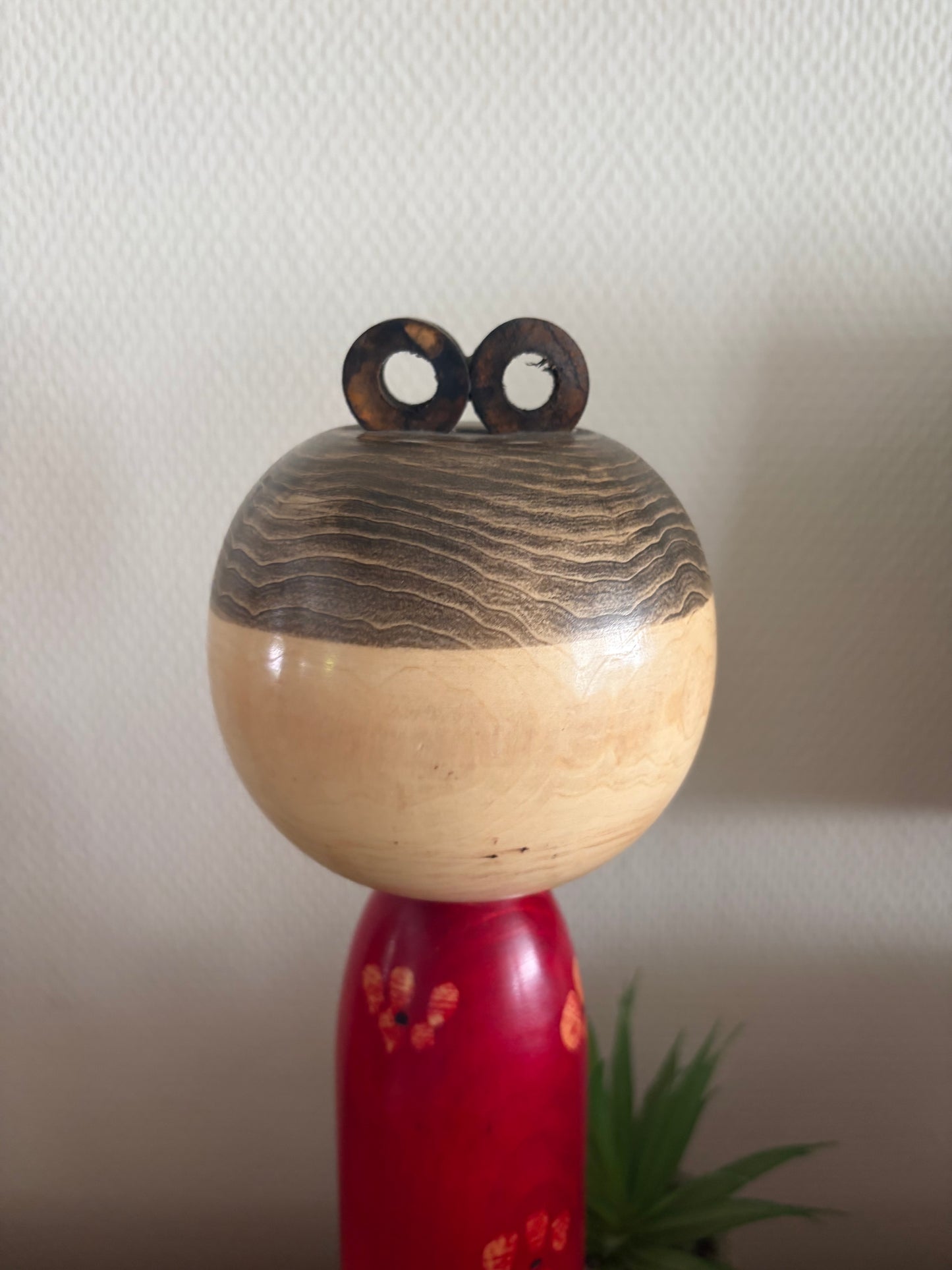 Rare vintage Sosaku kokeshi by Takahashi Hashime (1918-2002)