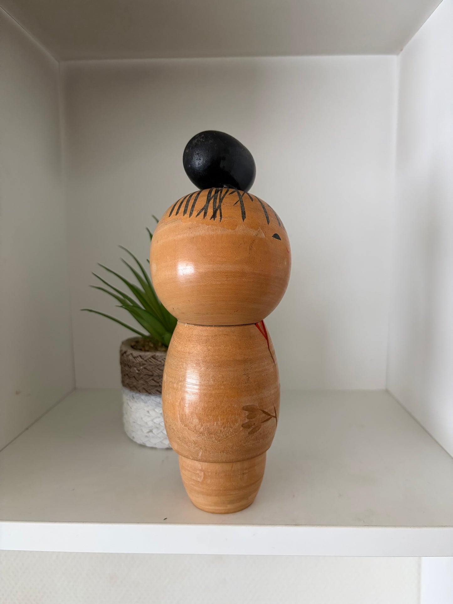 Rare vintage Sosaku kokeshi by Inosuke Kobayashi (1931-)
