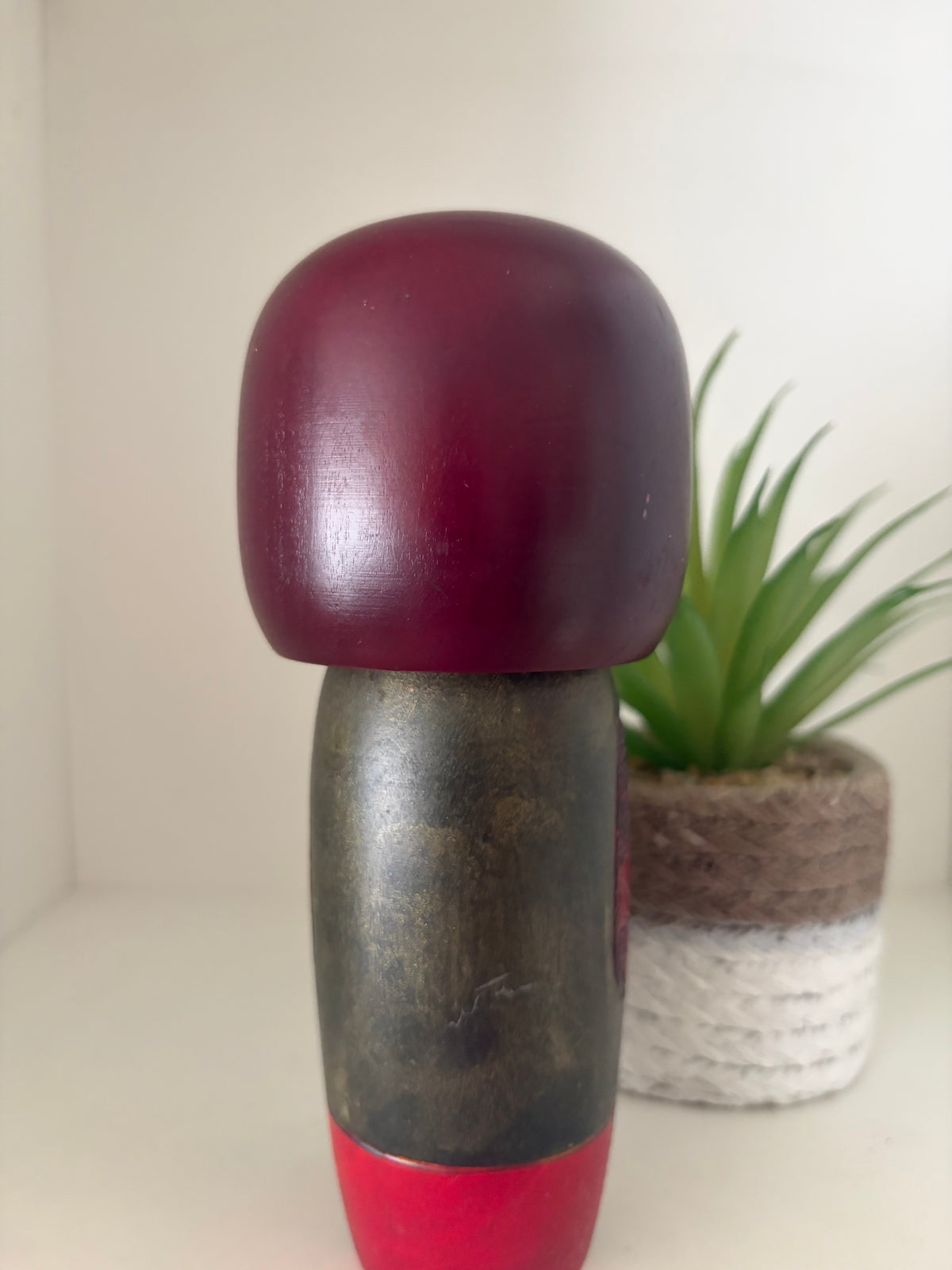 Vintage Gumma kokeshi by Sumitani Kohji