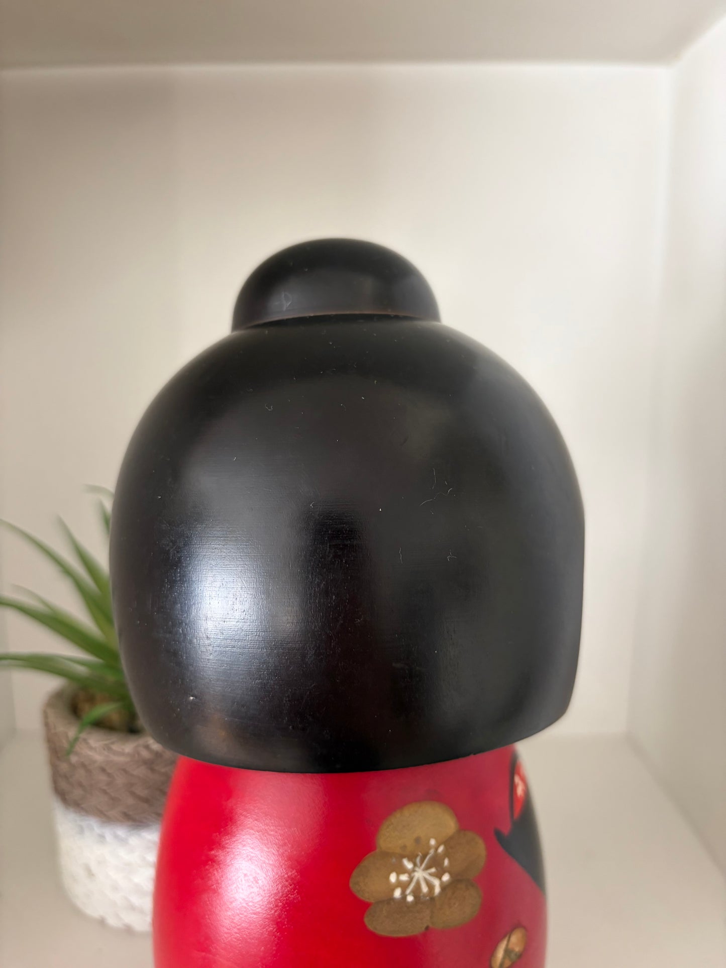 Vintage chunky Gumma kokeshi by Hajime Miyashita (1940-)
