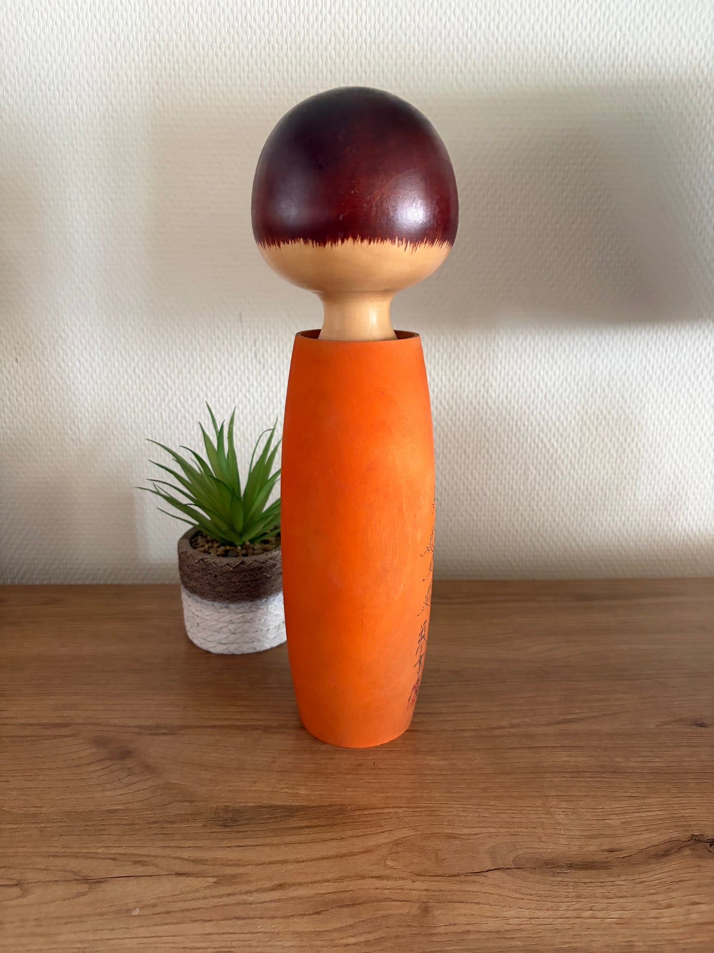 Exclusive vintage Sosaku kokeshi by Aoki Ryoka (1931-)