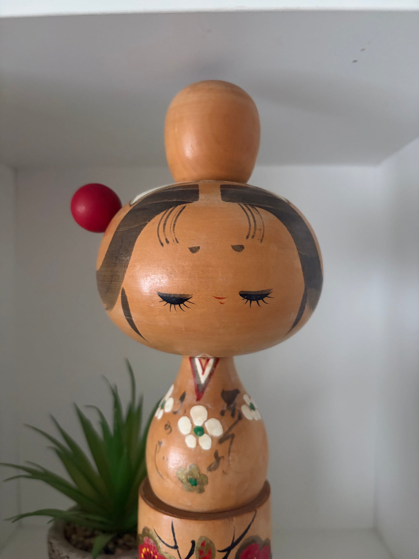 Vintage Sosaku kokeshi by Takeshi