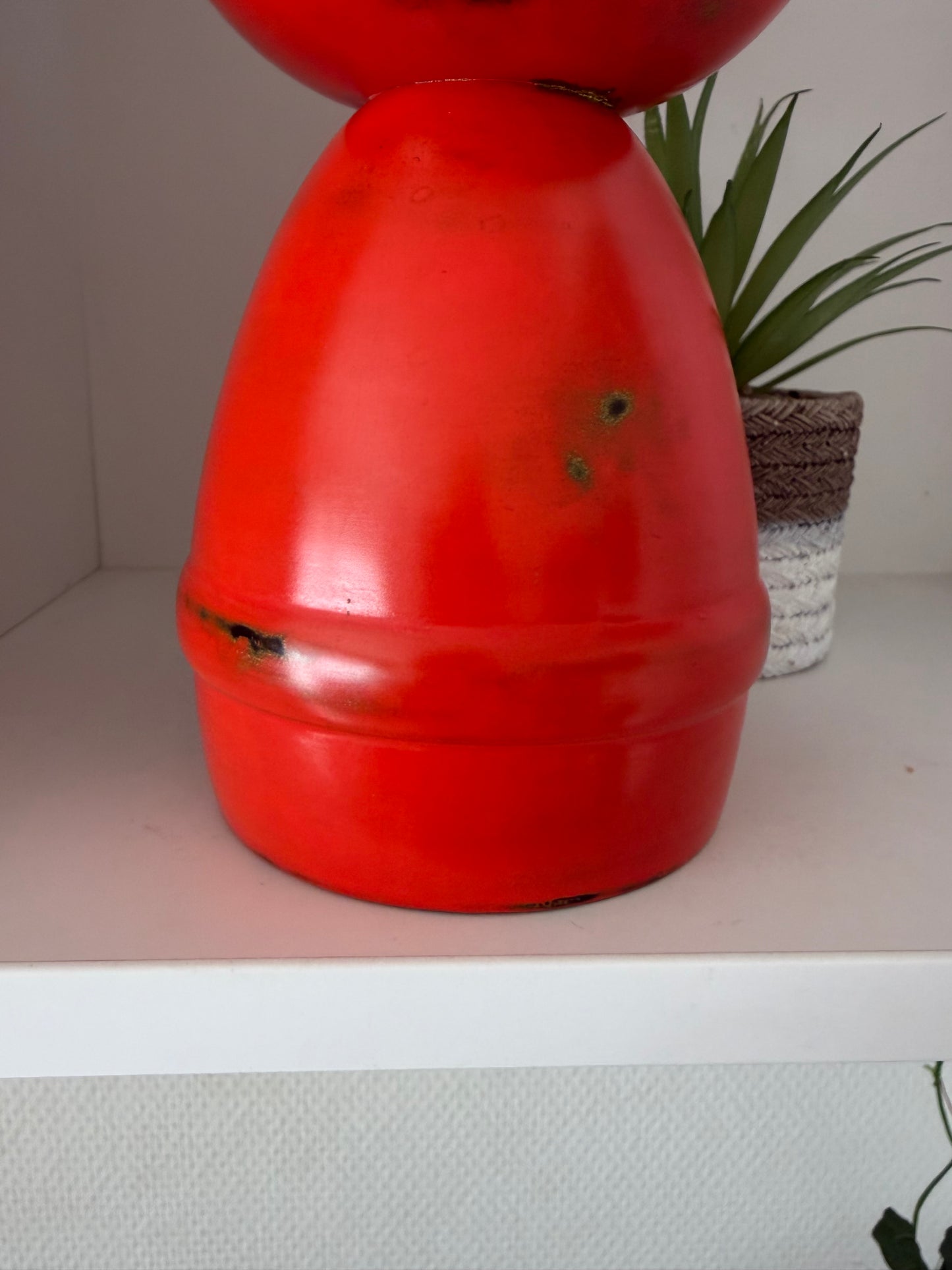 Exclusive vintage Sosaku kokeshi by Takahashi Hashime (1918-2002)